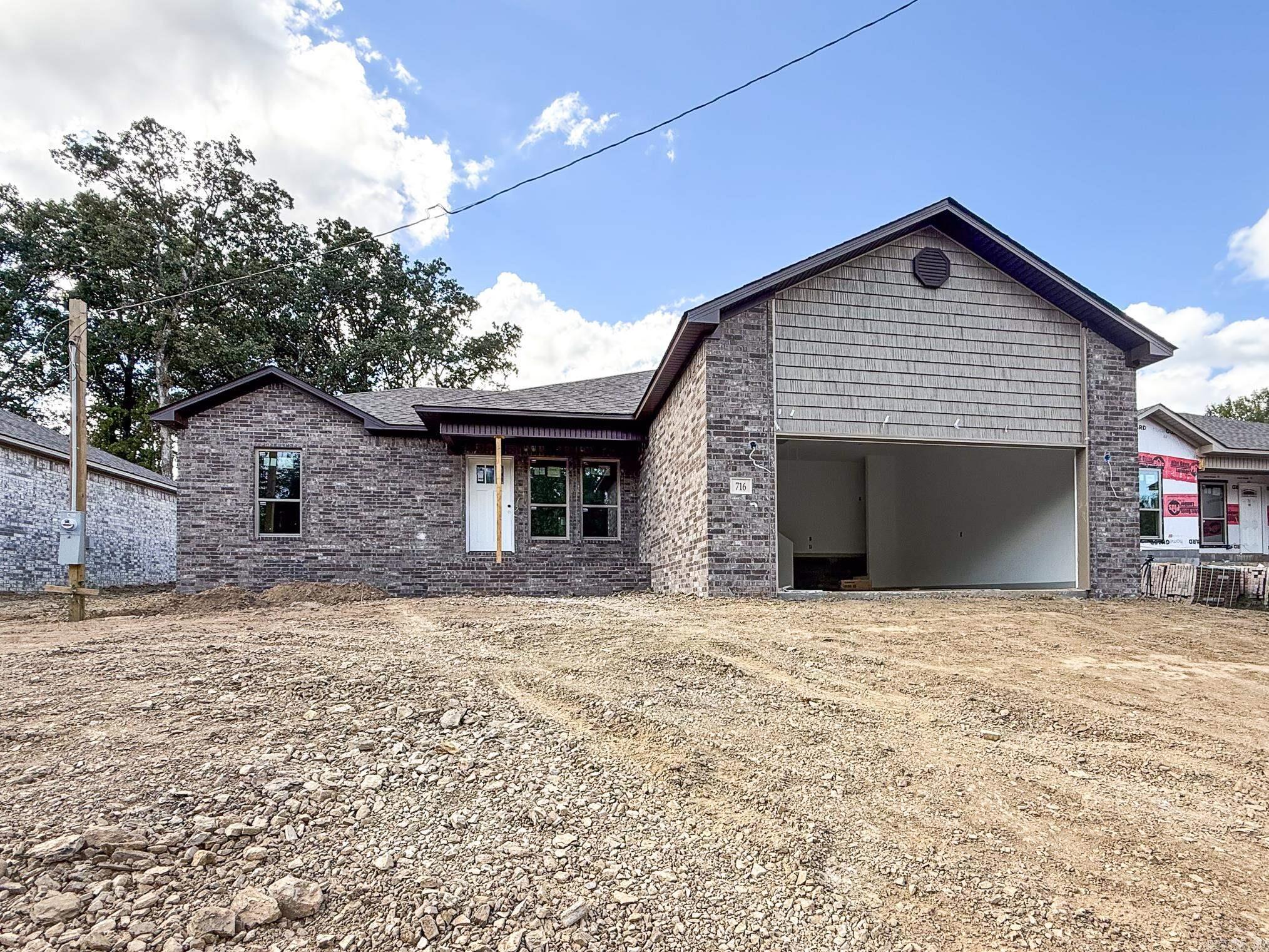 716 Moon  Ward, AR