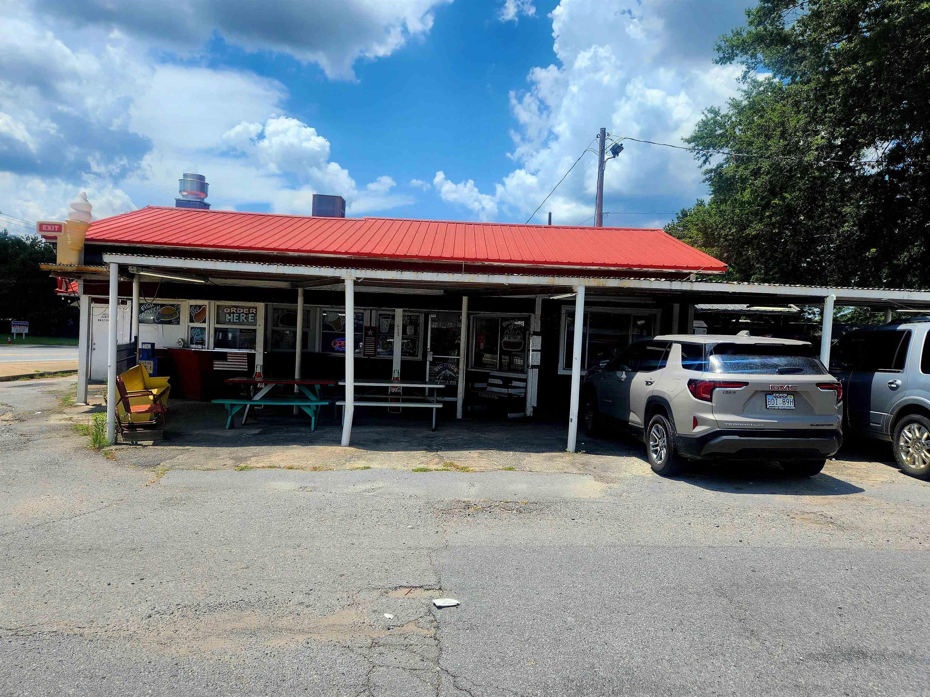 1222 EDISON  Benton, AR