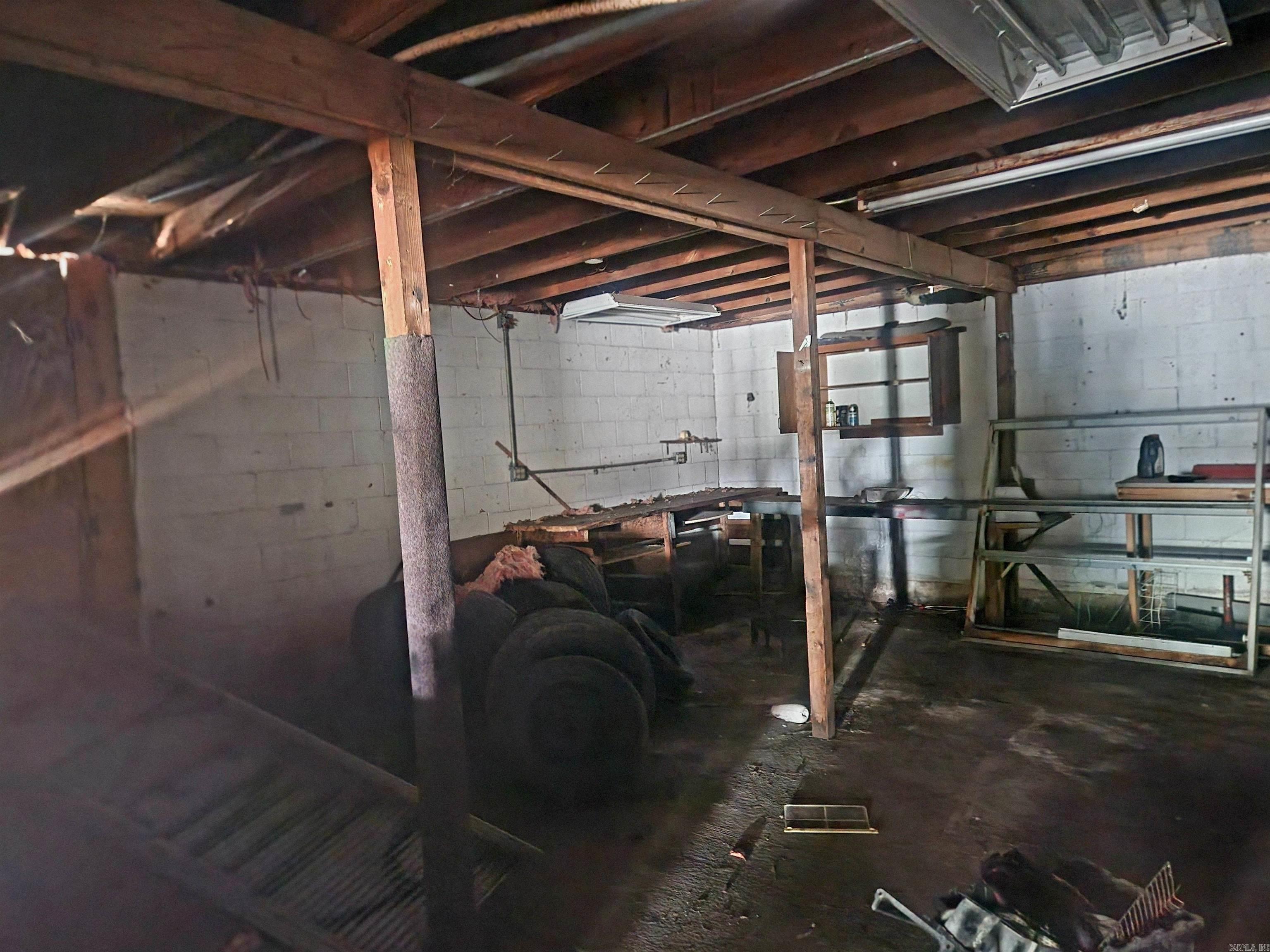 1222 EDISON  Benton, AR