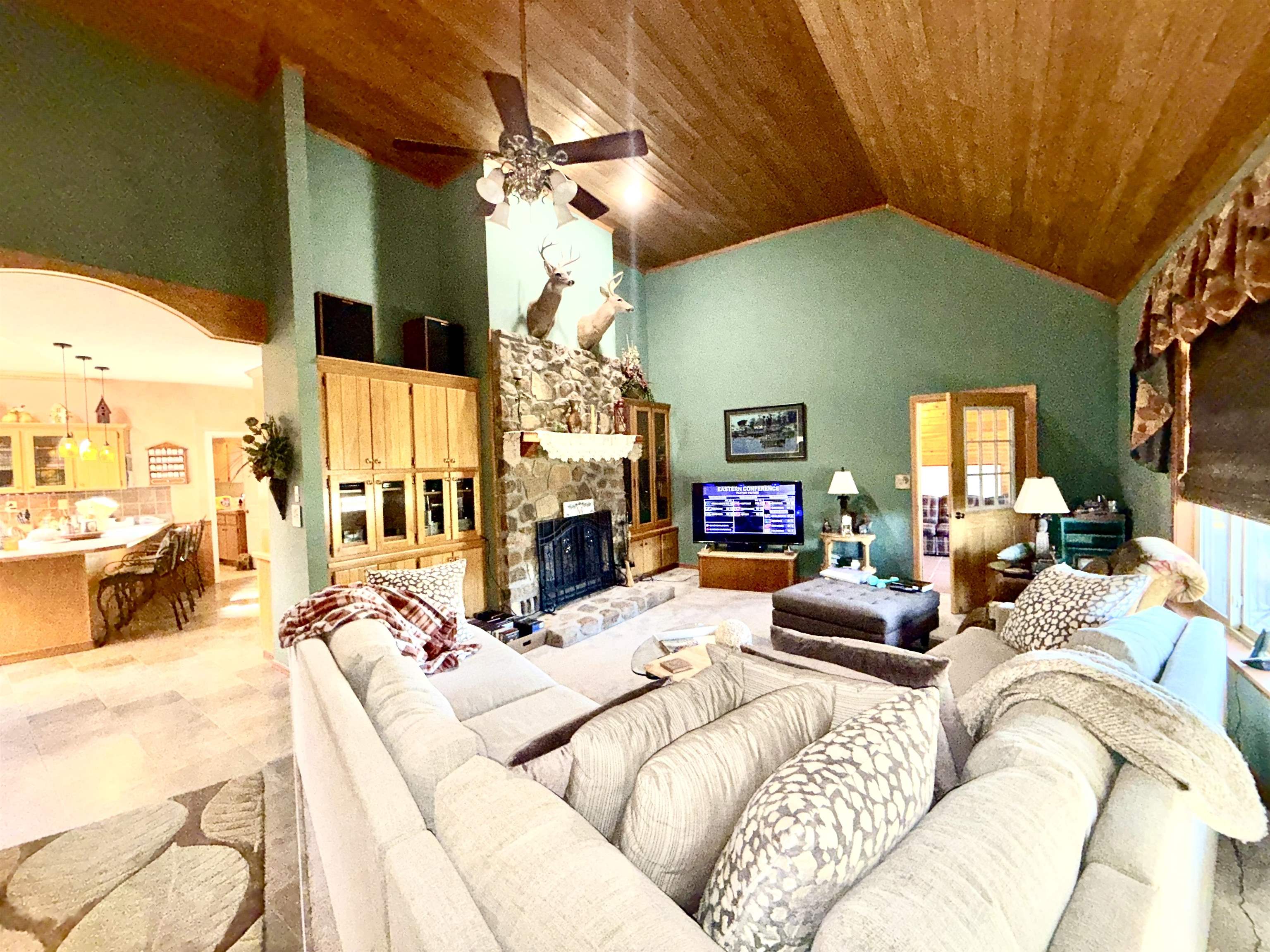 2157 Pleasant Grove Road  Calico Rock, AR