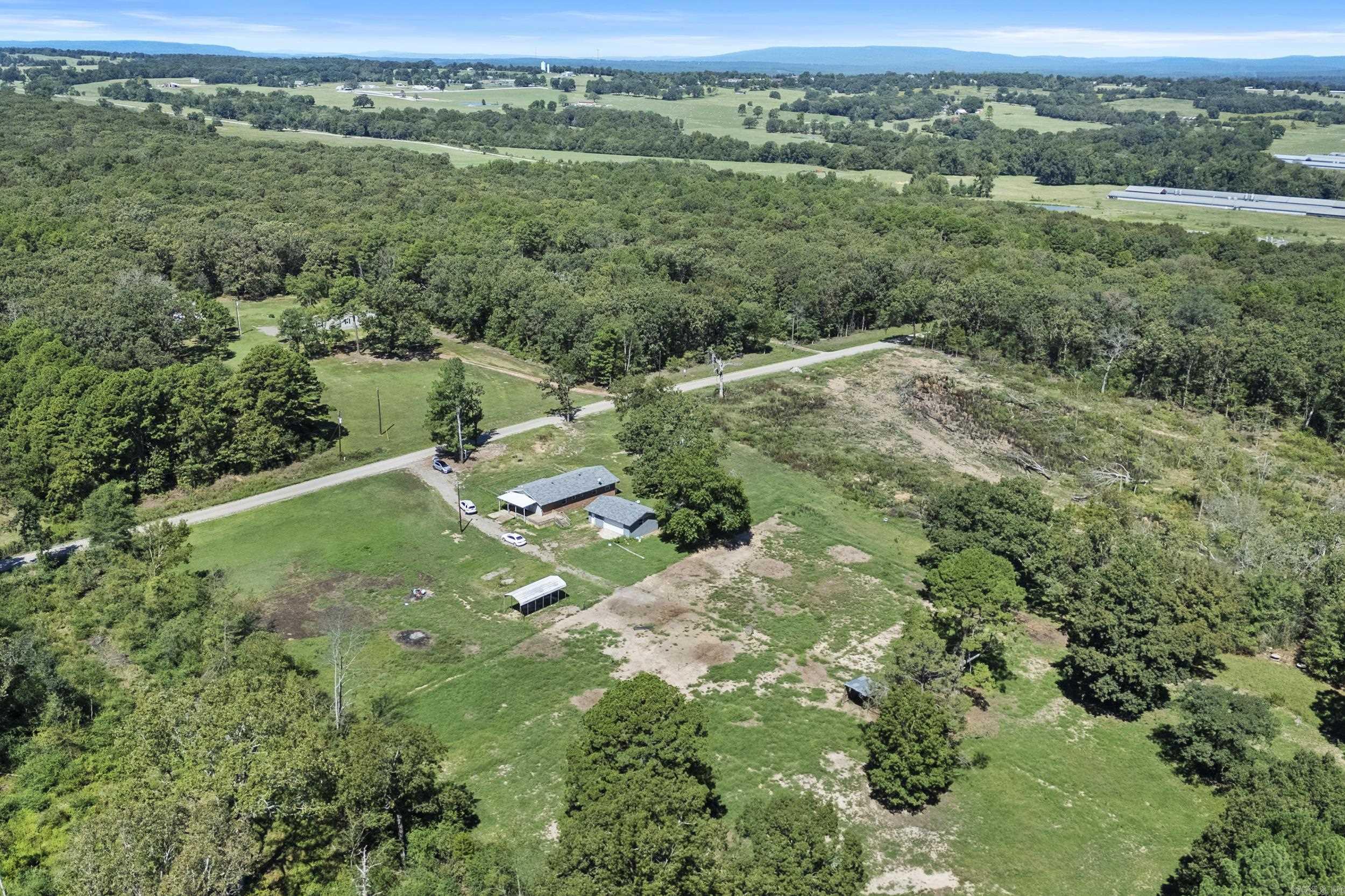 141 Hall Branch Road  Solgohachia, AR