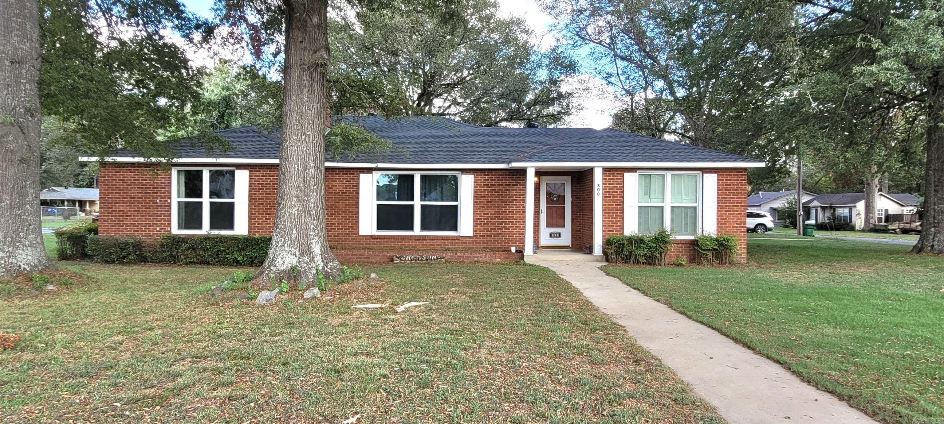 300 N Third  Augusta, AR