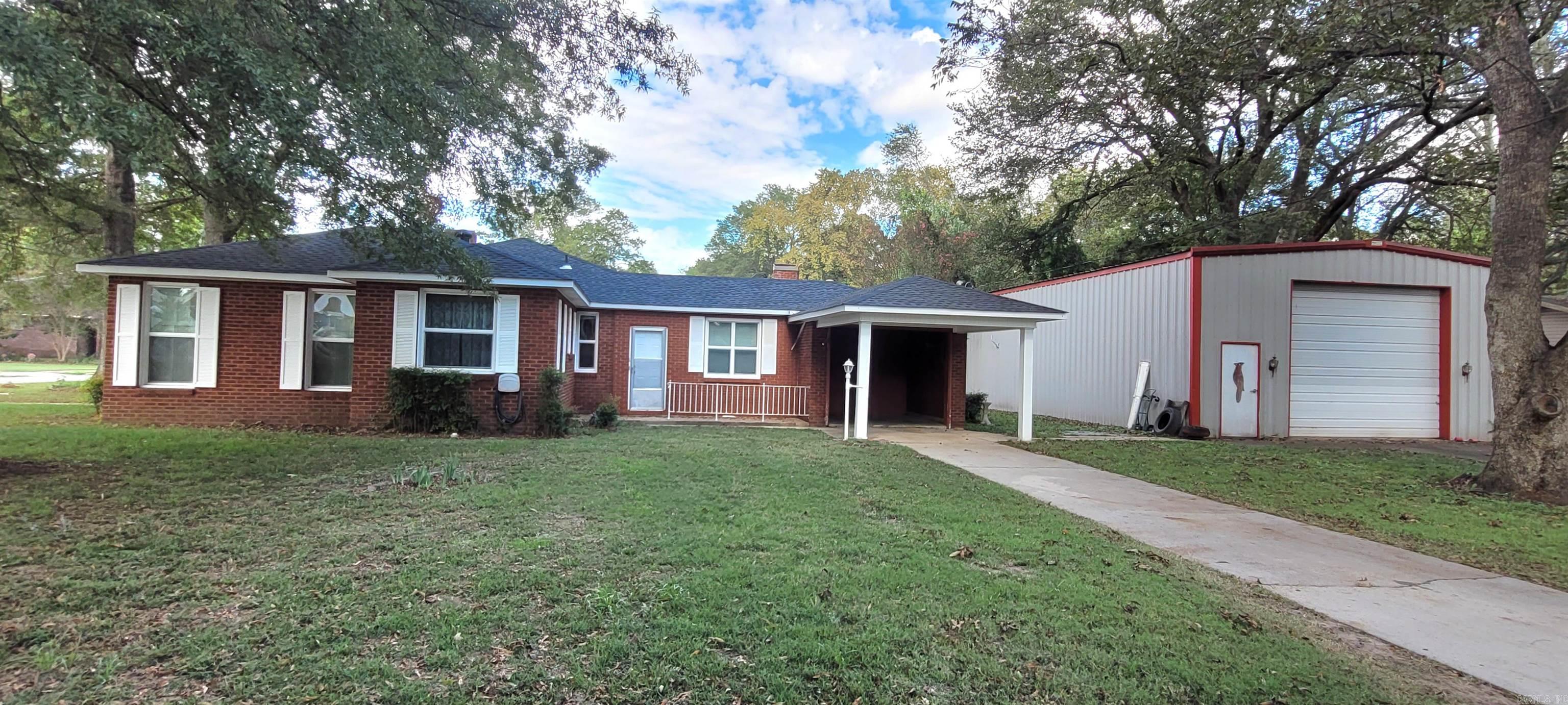 300 N Third  Augusta, AR