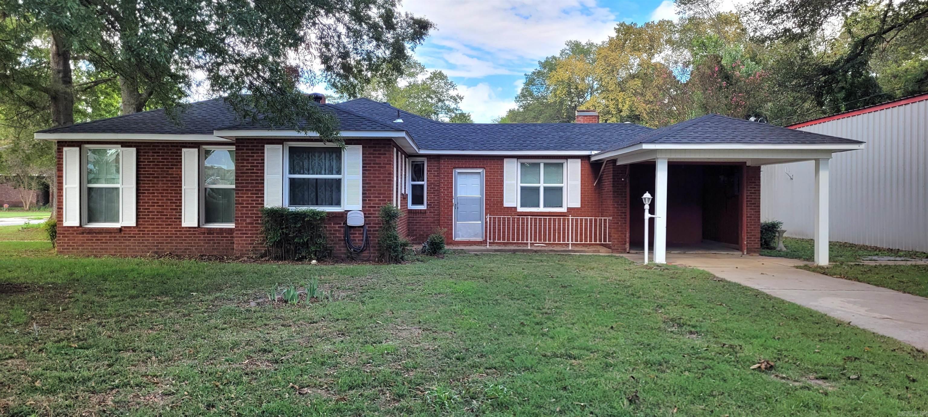 300 N Third  Augusta, AR