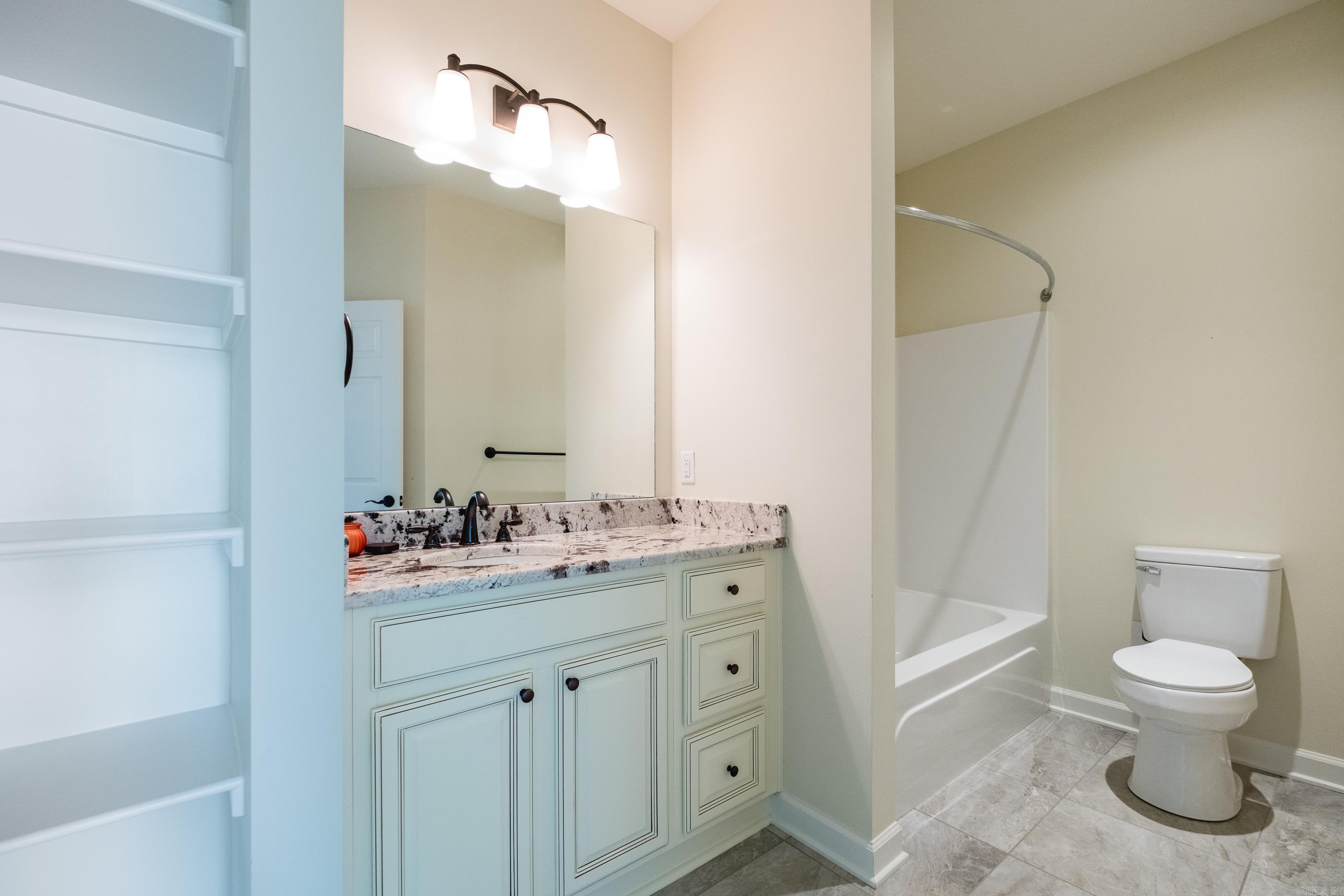 184 Mountain Terrace Circle  Maumelle, AR