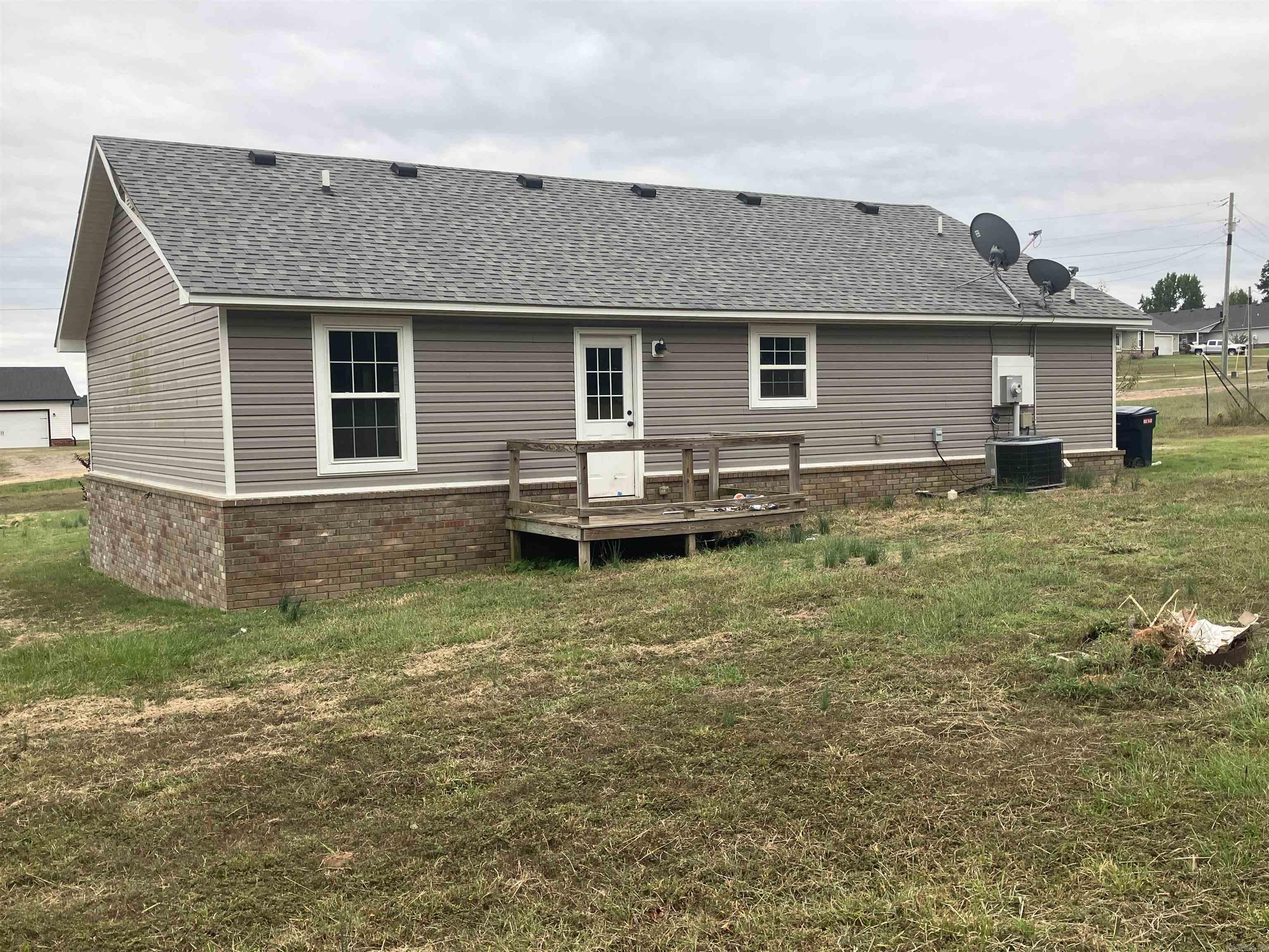 141 Private Road 3533  Clarksville, AR