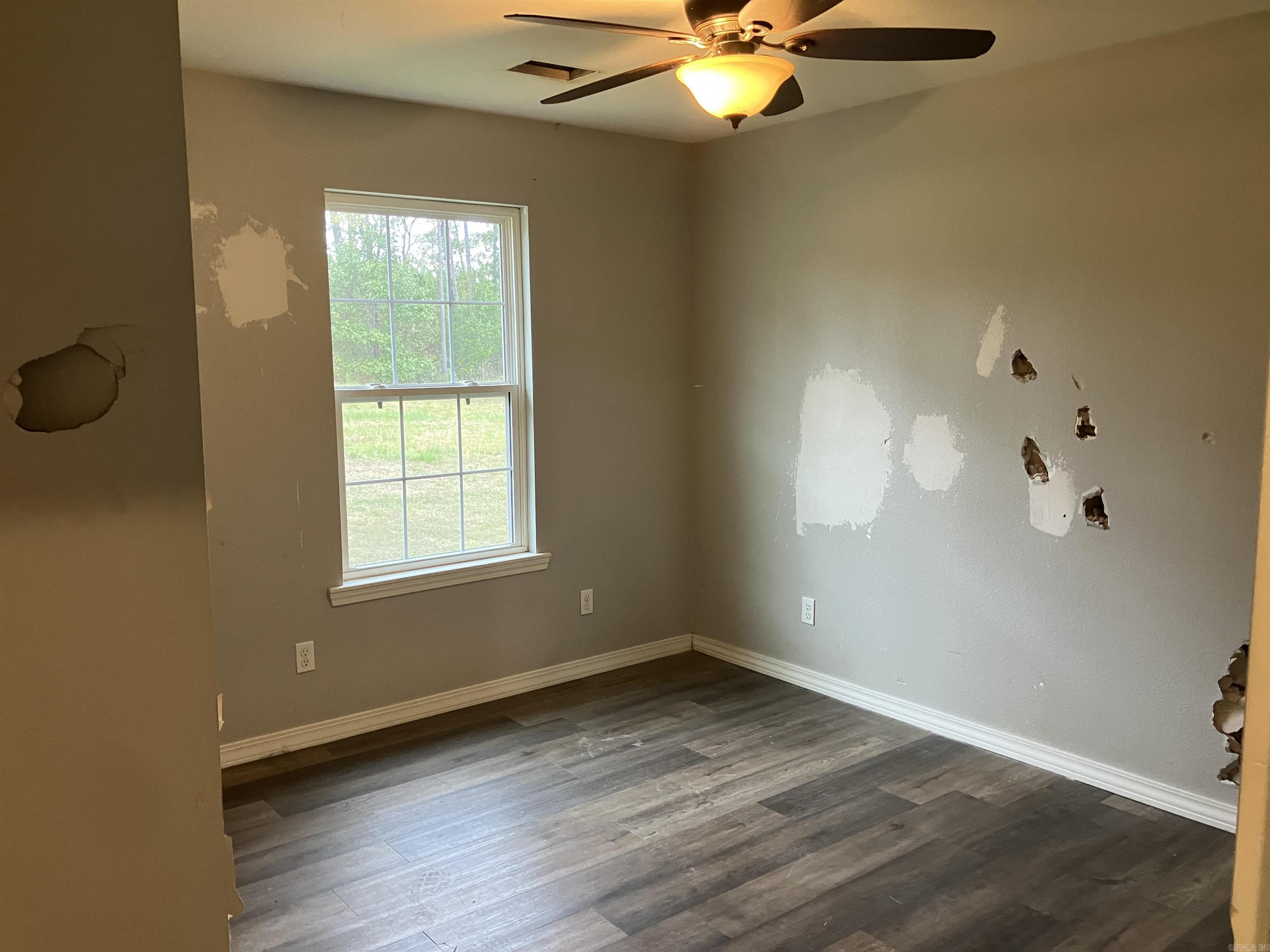 141 Private Road 3533  Clarksville, AR