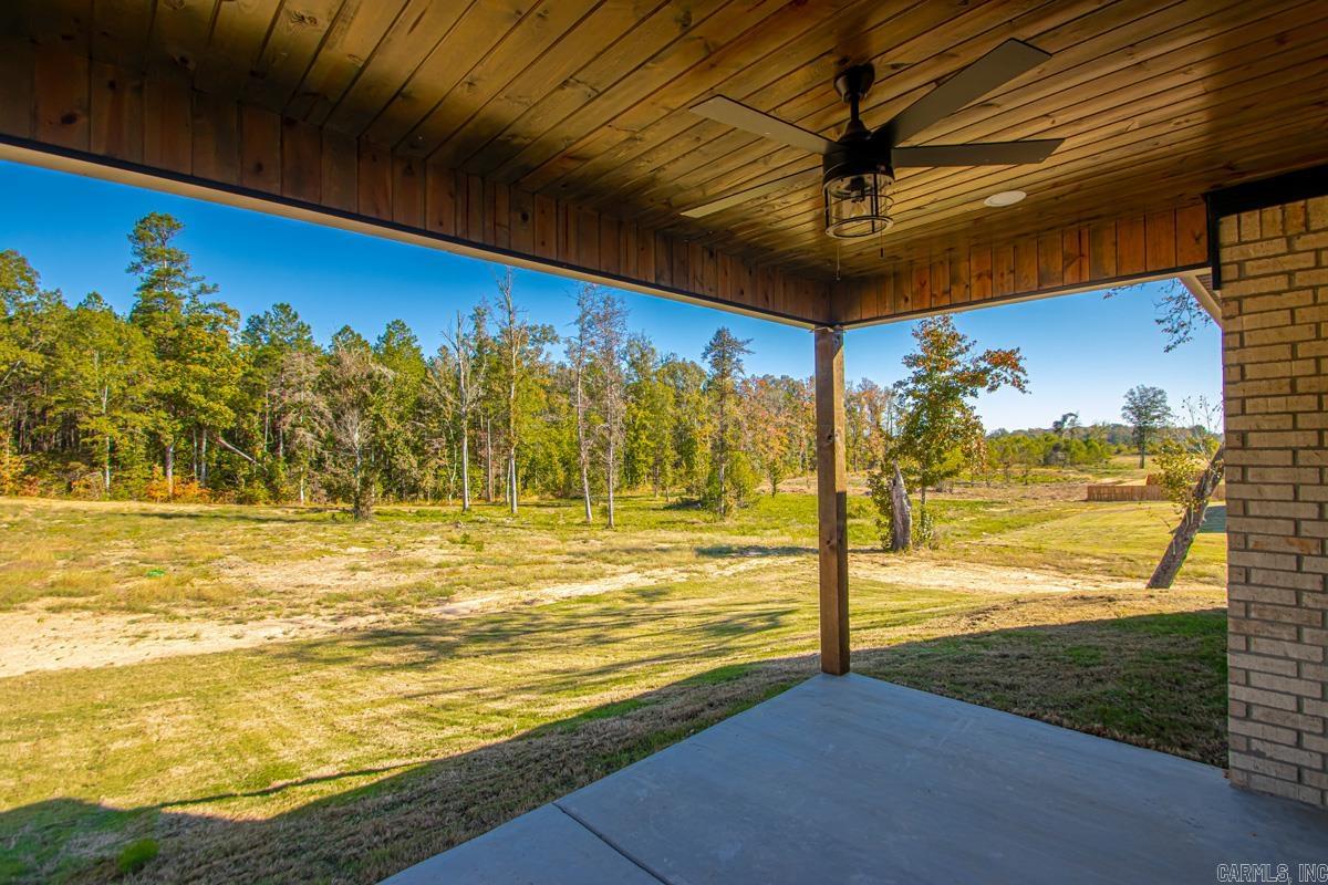 1000 Duke  Bauxite, AR