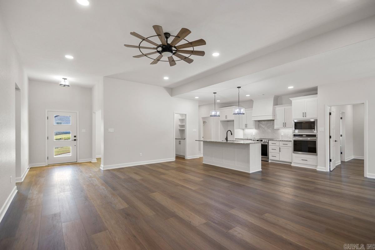 1000 Duke  Bauxite, AR