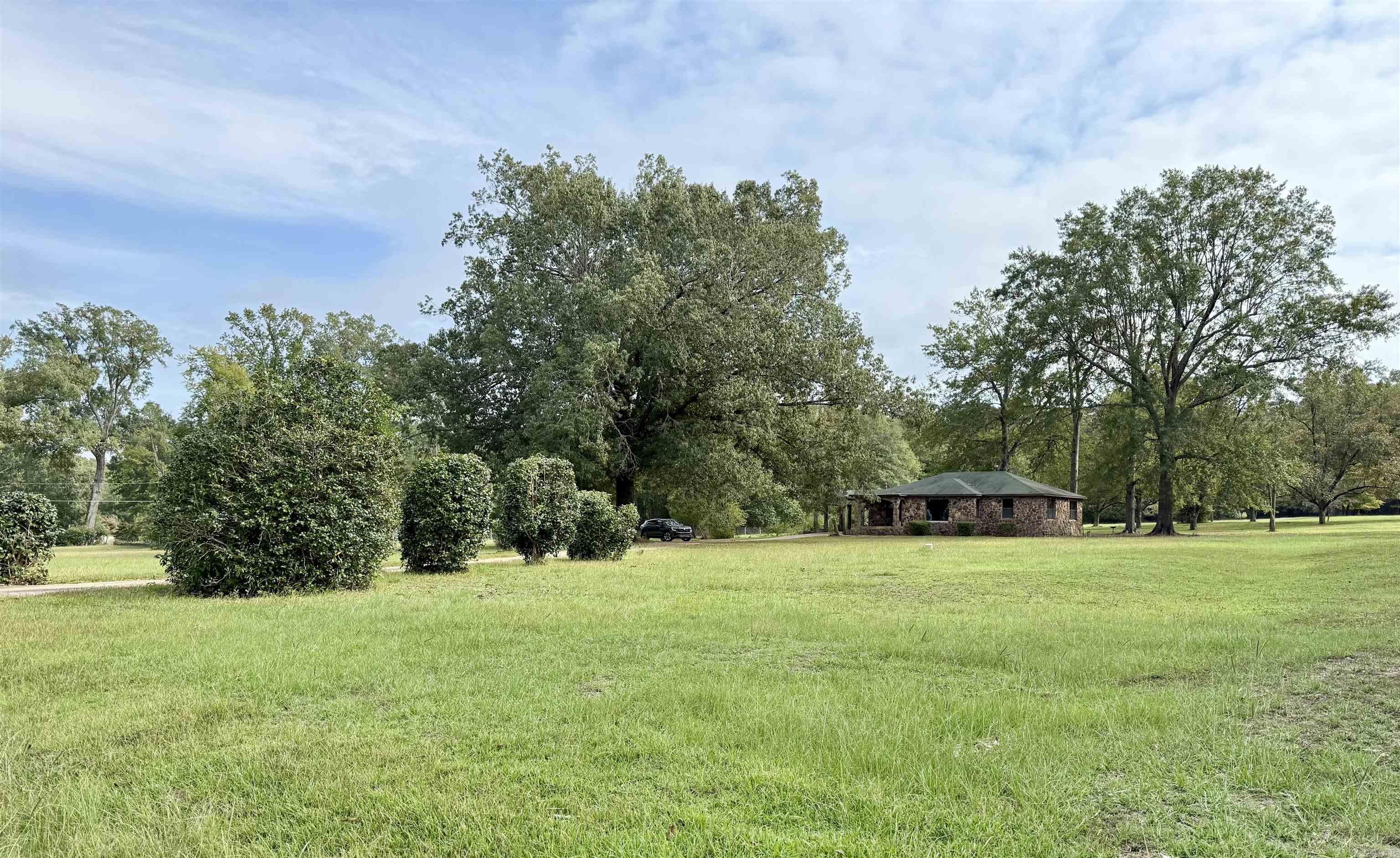 1530 Carroll  Camden, AR