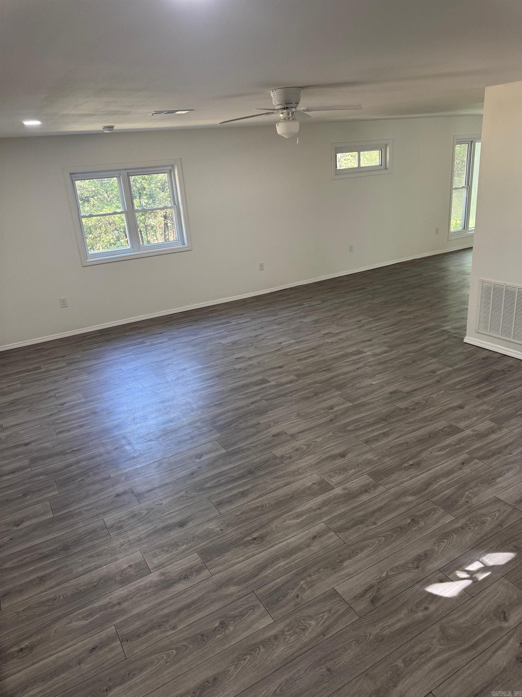 546 County Road 3361  Clarksville, AR