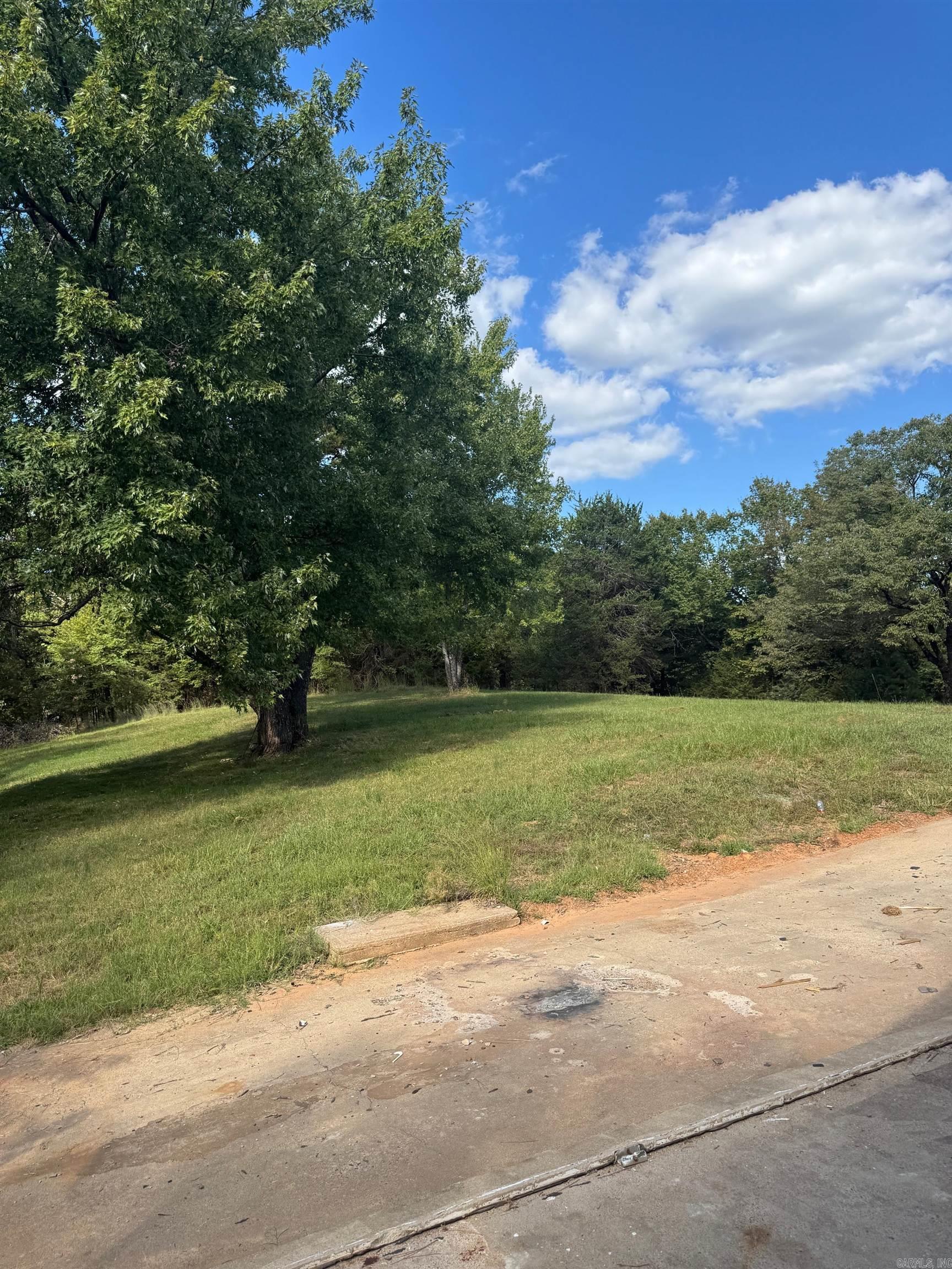 546 County Road 3361  Clarksville, AR