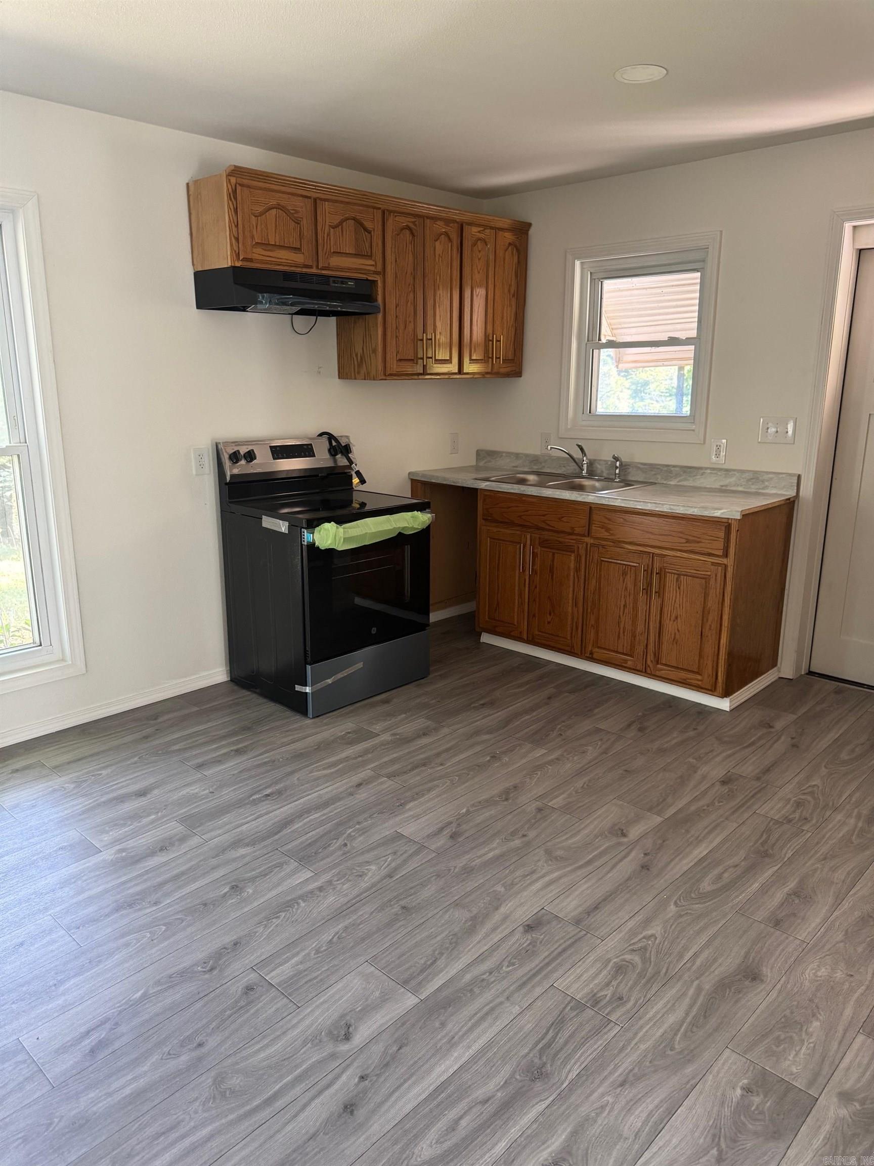 546 County Road 3361  Clarksville, AR