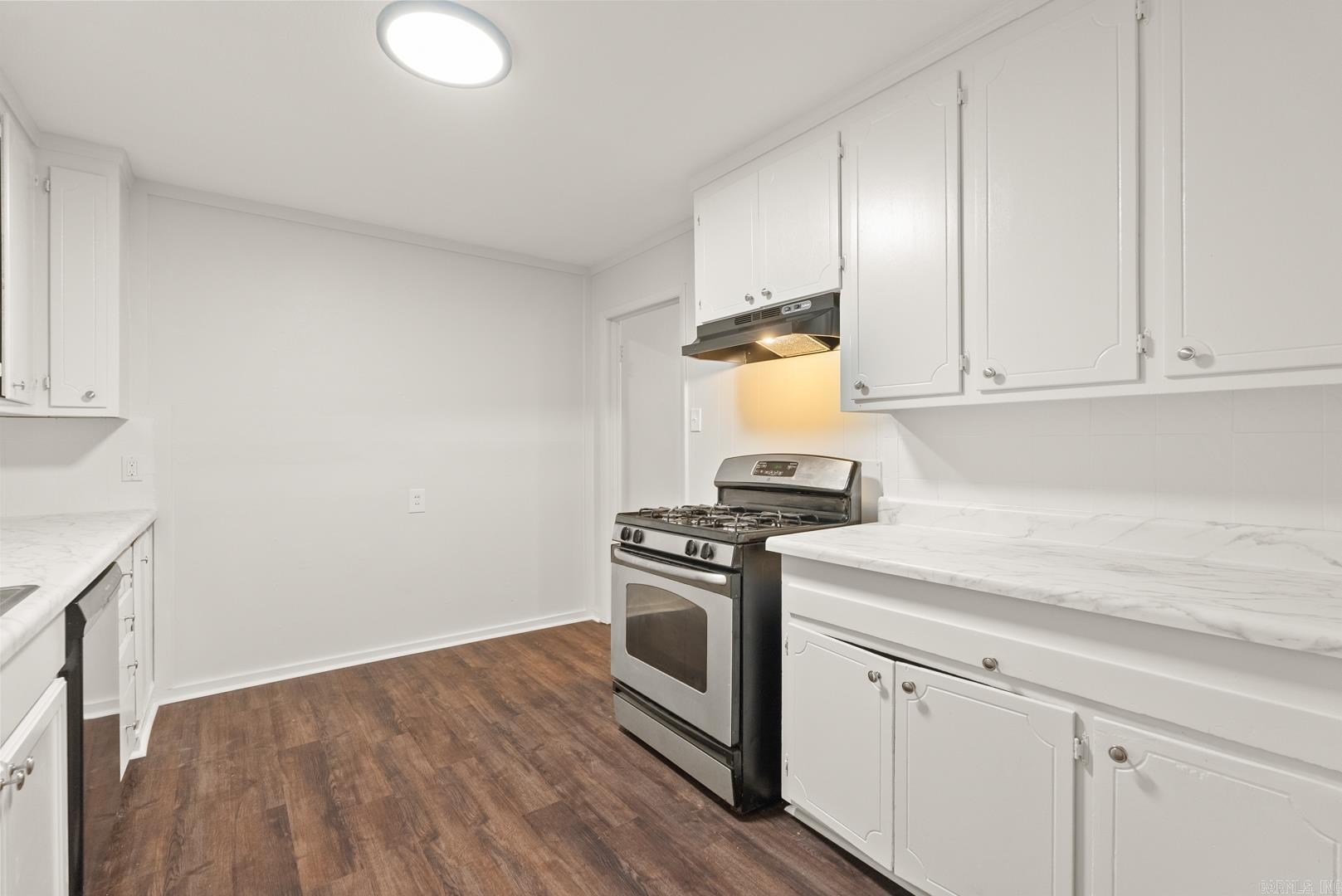 2600 S Van Buren  Little Rock, AR