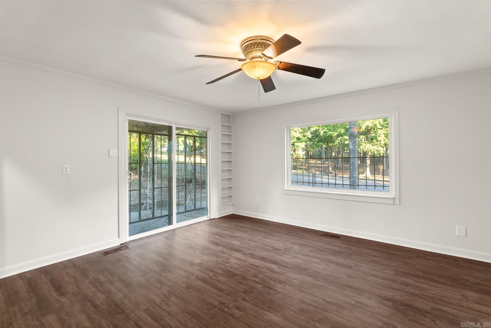 2600 S Van Buren  Little Rock, AR