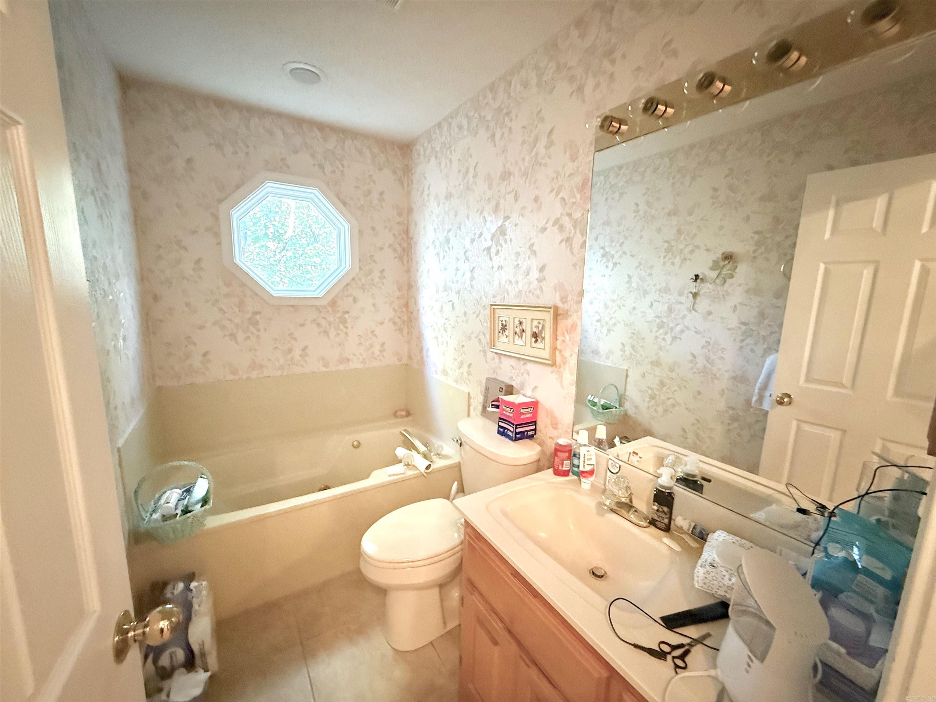 20 Berlanga Circle  Hot Springs Village, AR