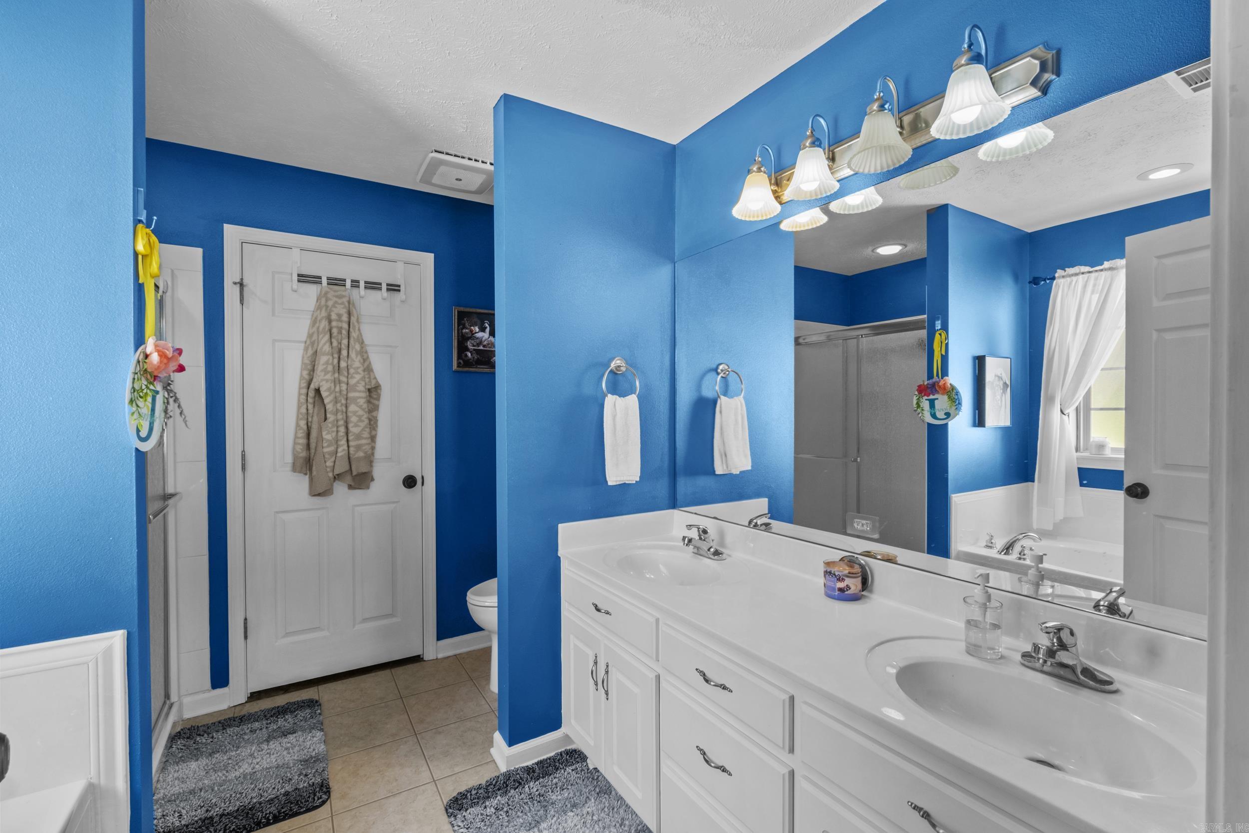 16 Chetay  Cabot, AR