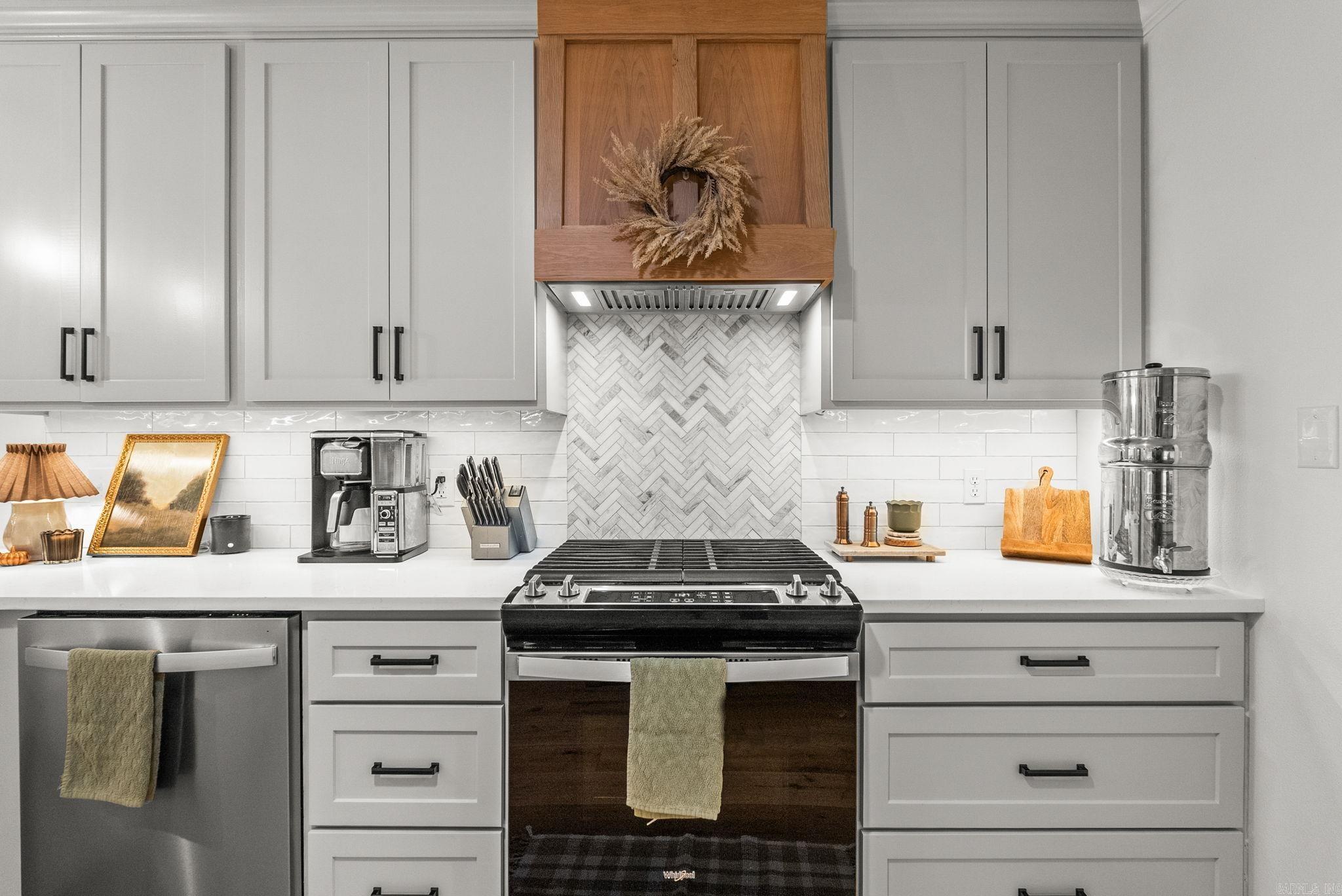 10 Auburn Hills  Greenbrier, AR