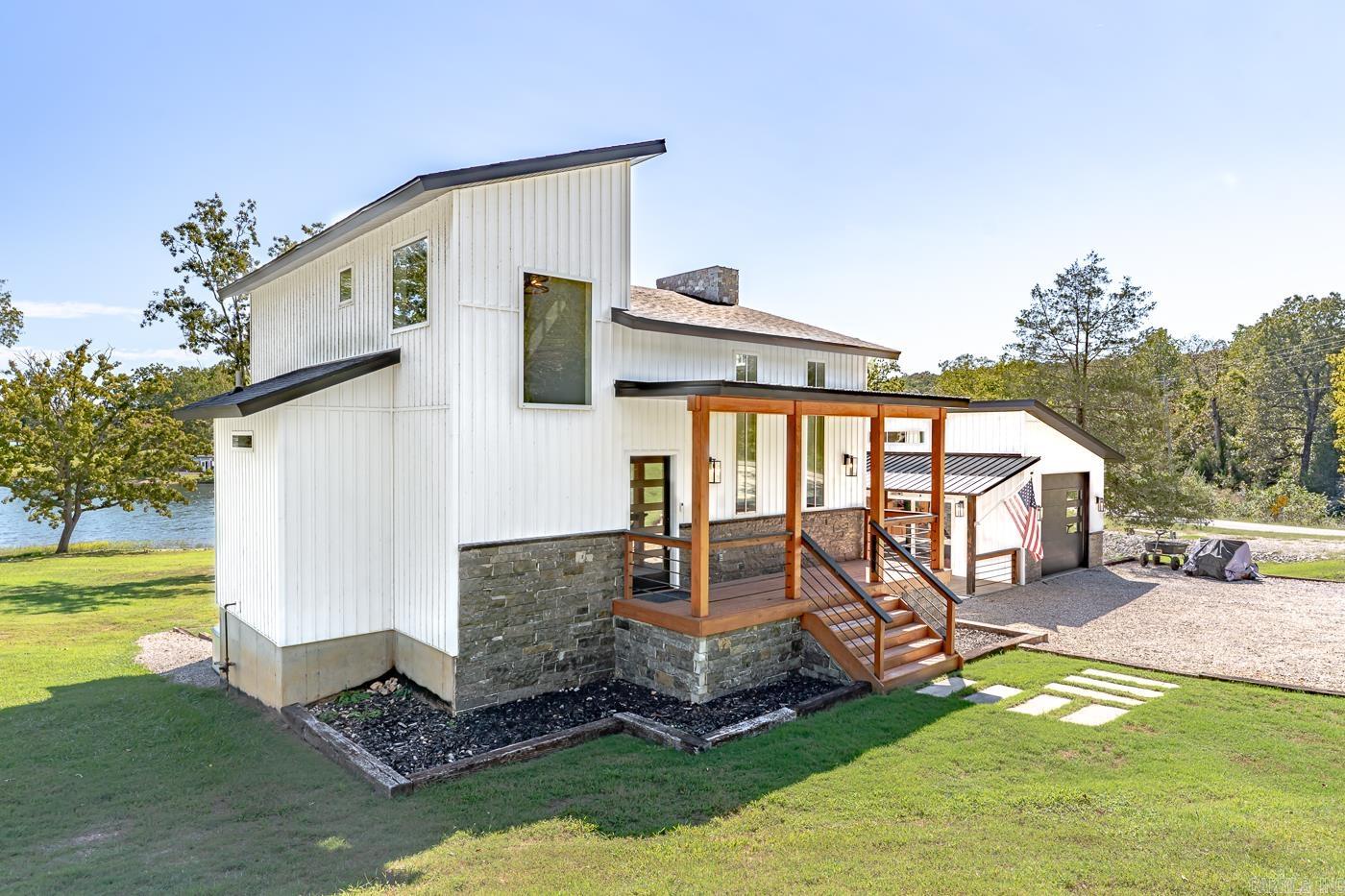 101 Emerald Ln  Horseshoe Bend, AR