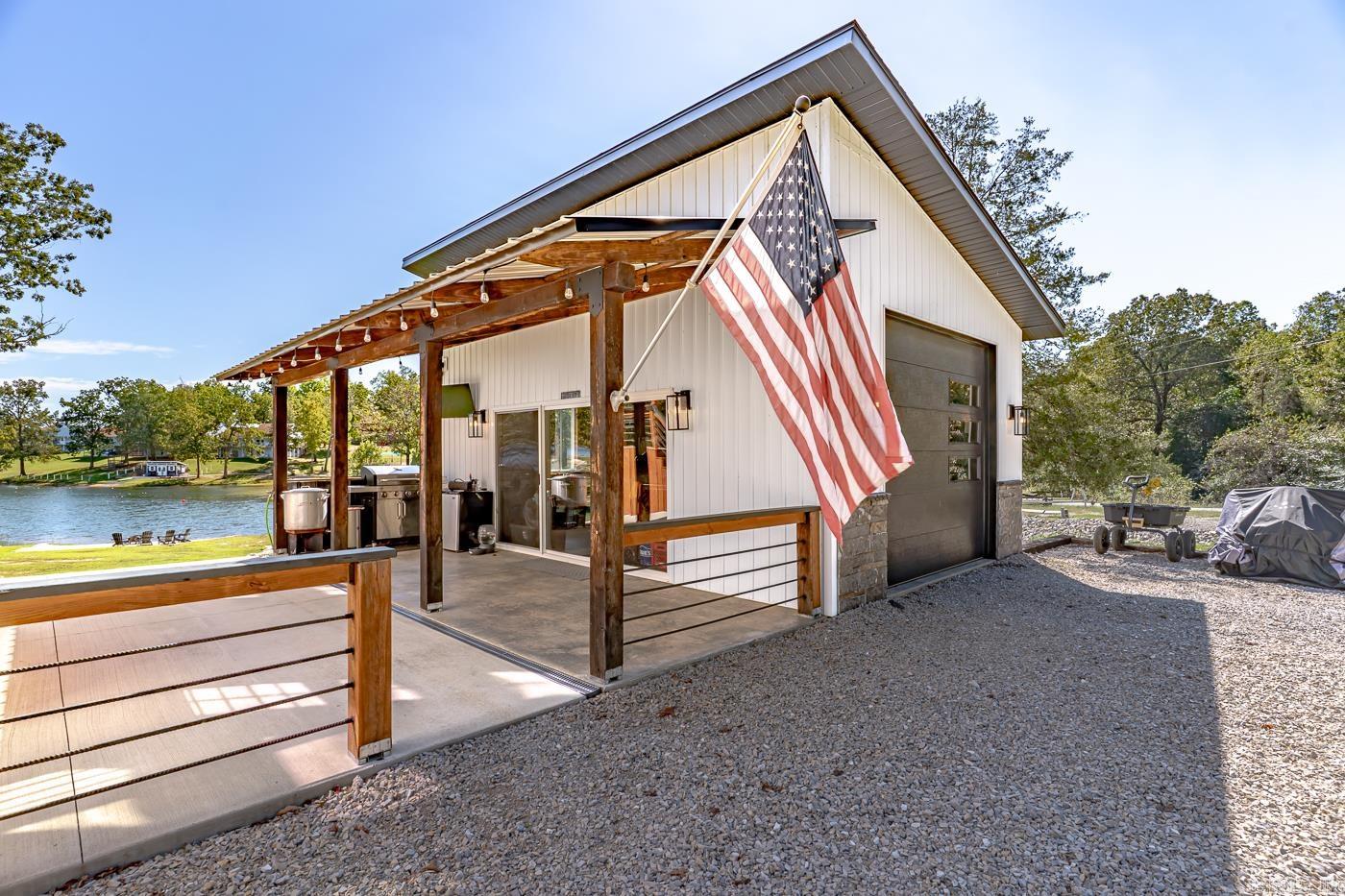 101 Emerald Ln  Horseshoe Bend, AR