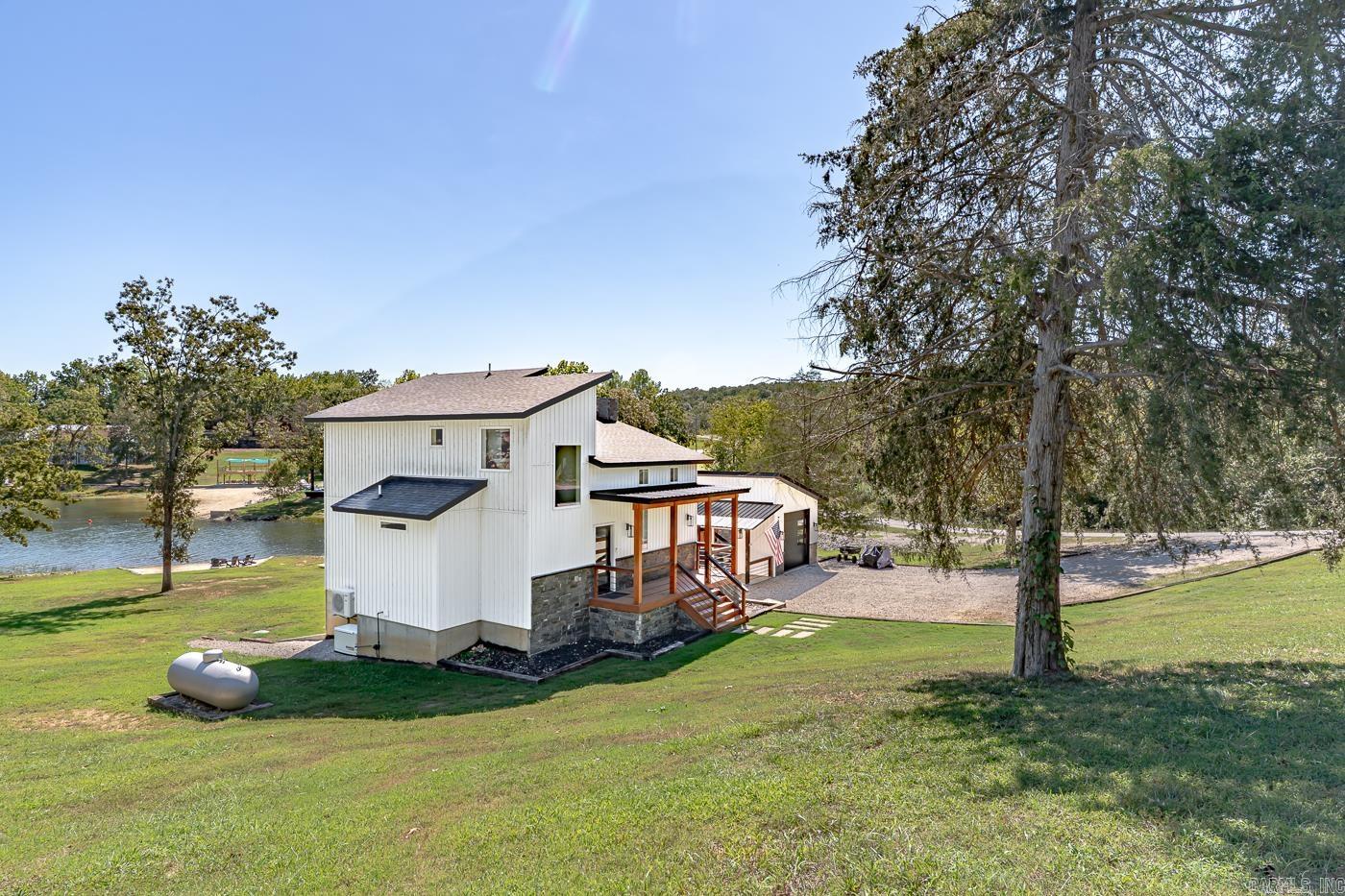 101 Emerald Ln  Horseshoe Bend, AR