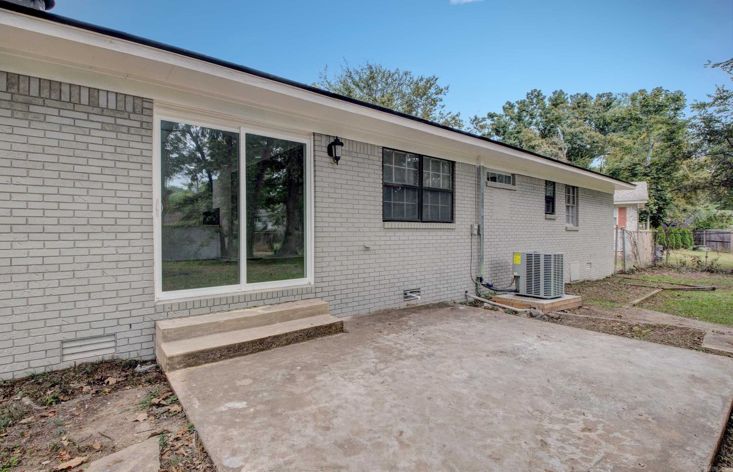 5 McGovern  Little Rock, AR