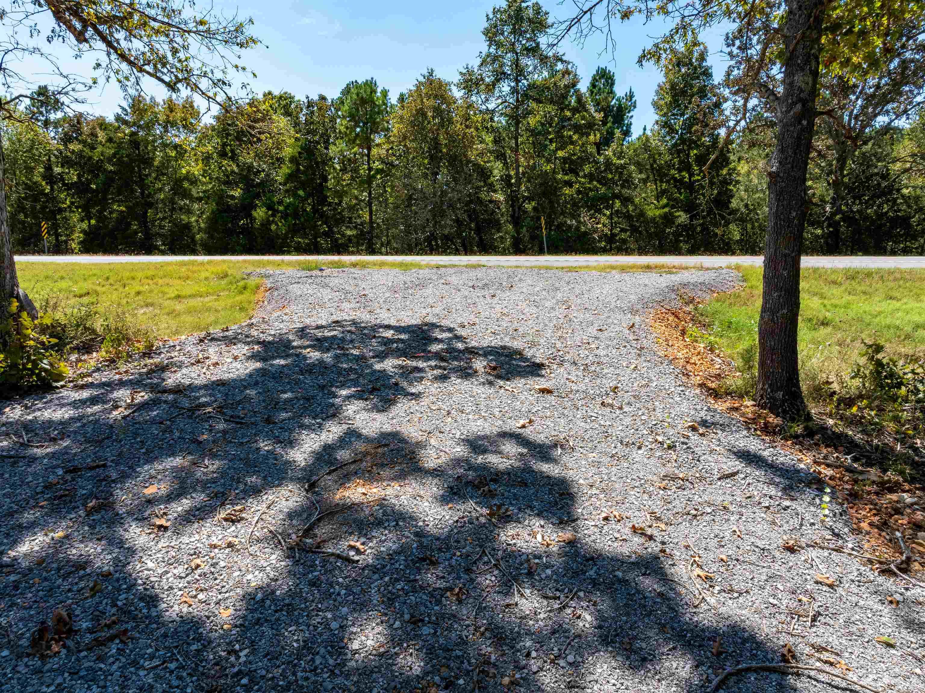  Silver Springs Rd  Evening Shade, AR