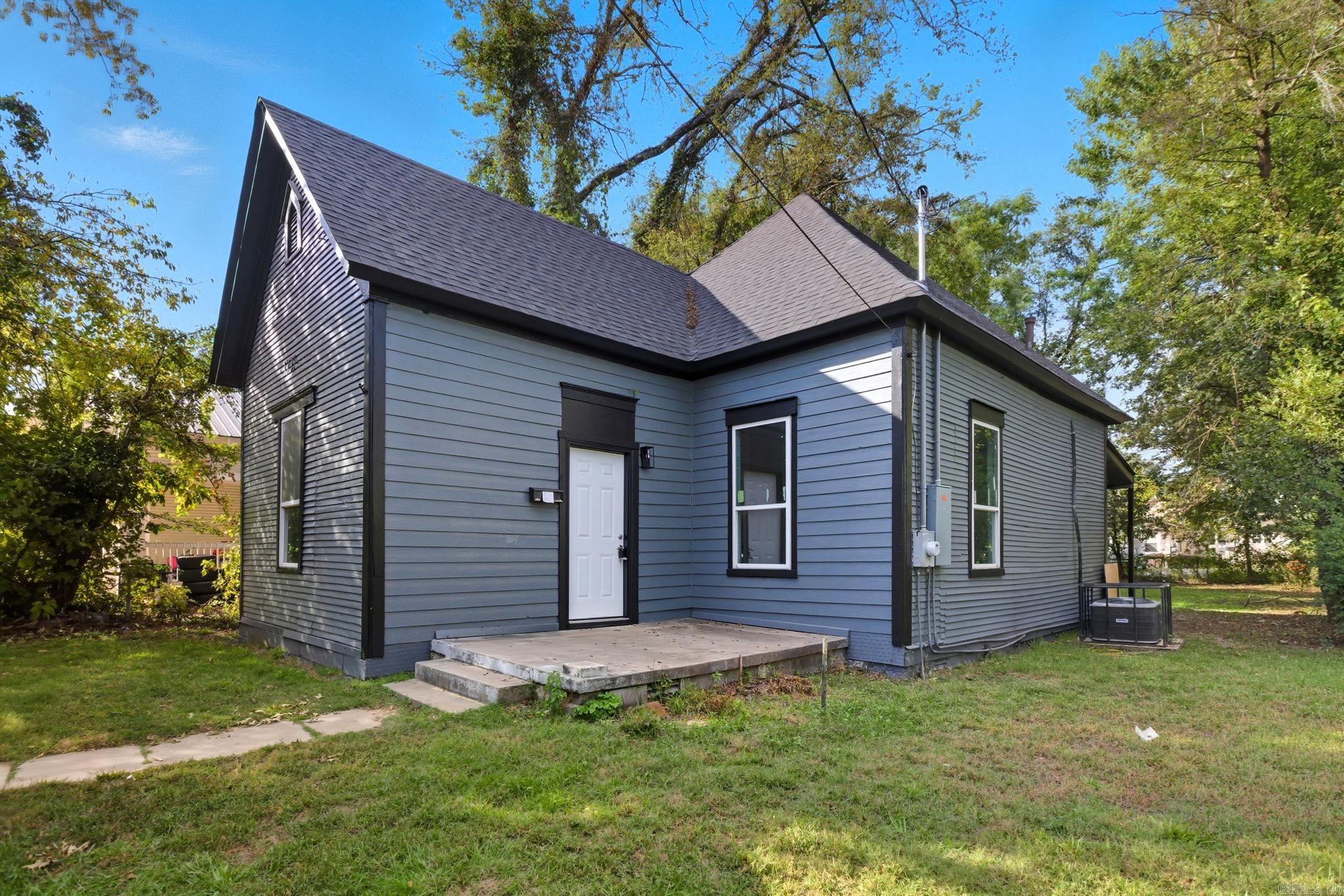 1223 W 10th  North Little Rock, AR