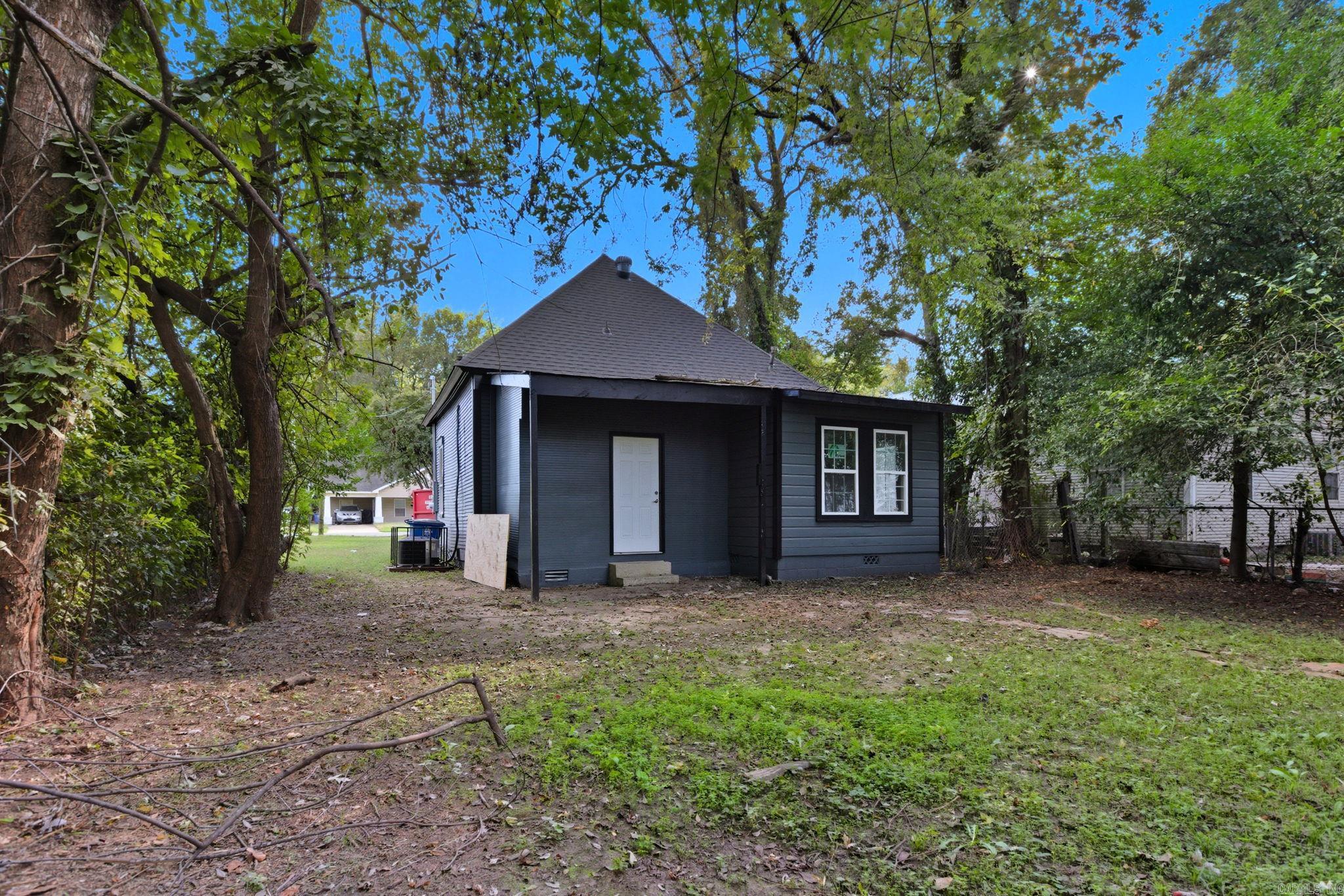 1223 W 10th  North Little Rock, AR