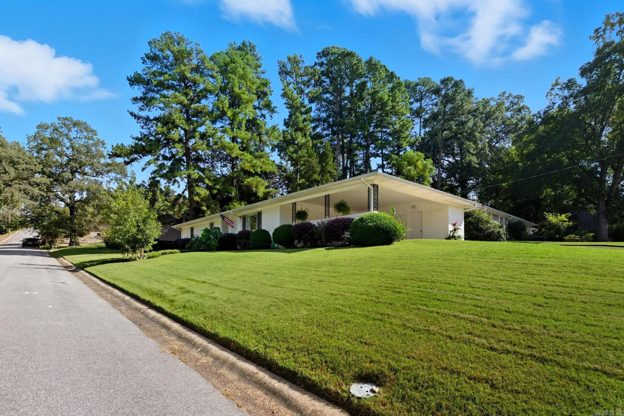 722 W Narroway  Benton, AR