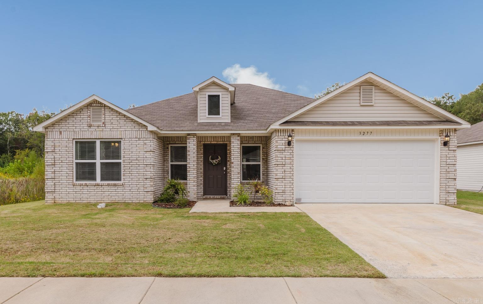 3277 Sidell Estates Dr  Benton, AR
