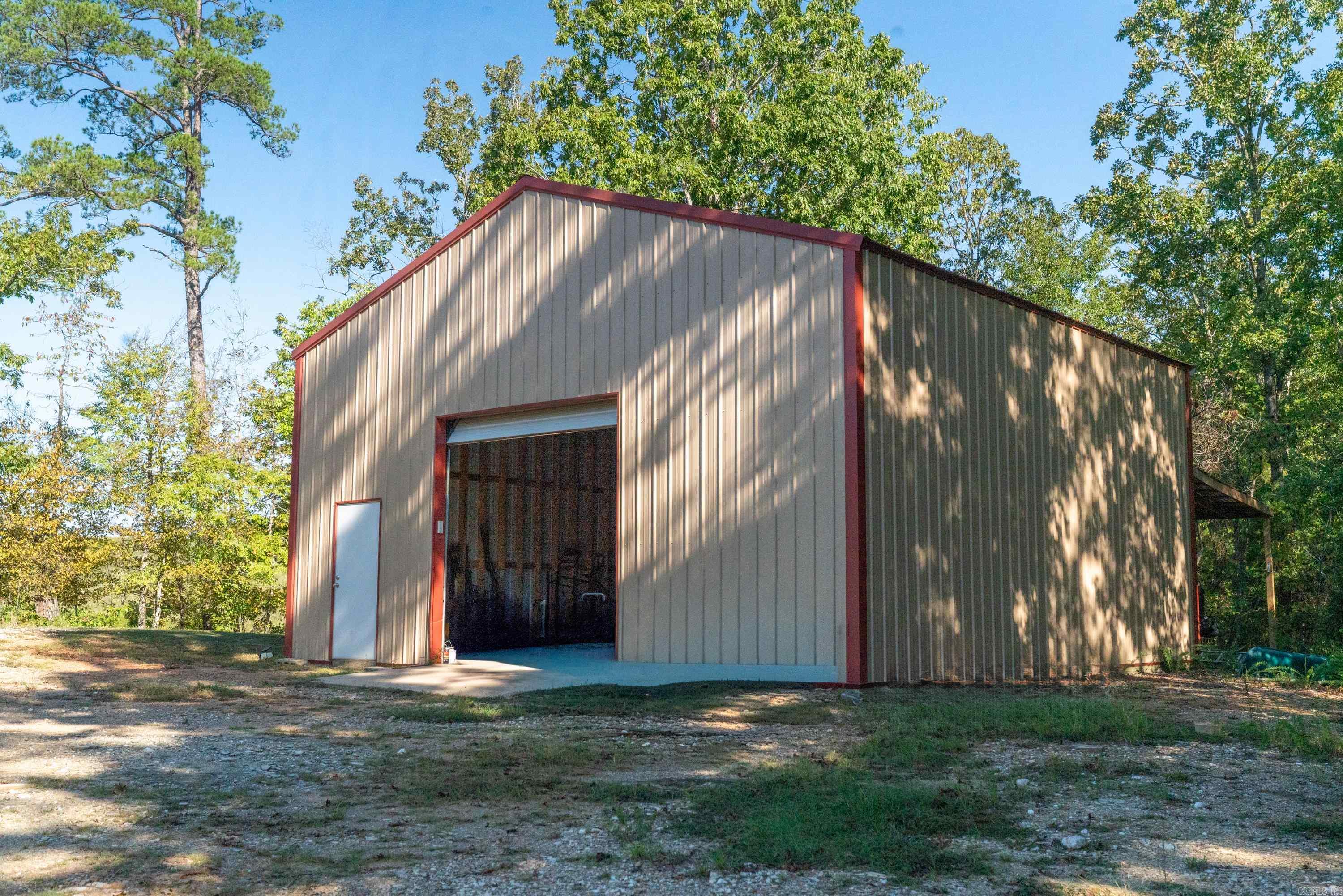 8814 Matt Daniels  Benton, AR