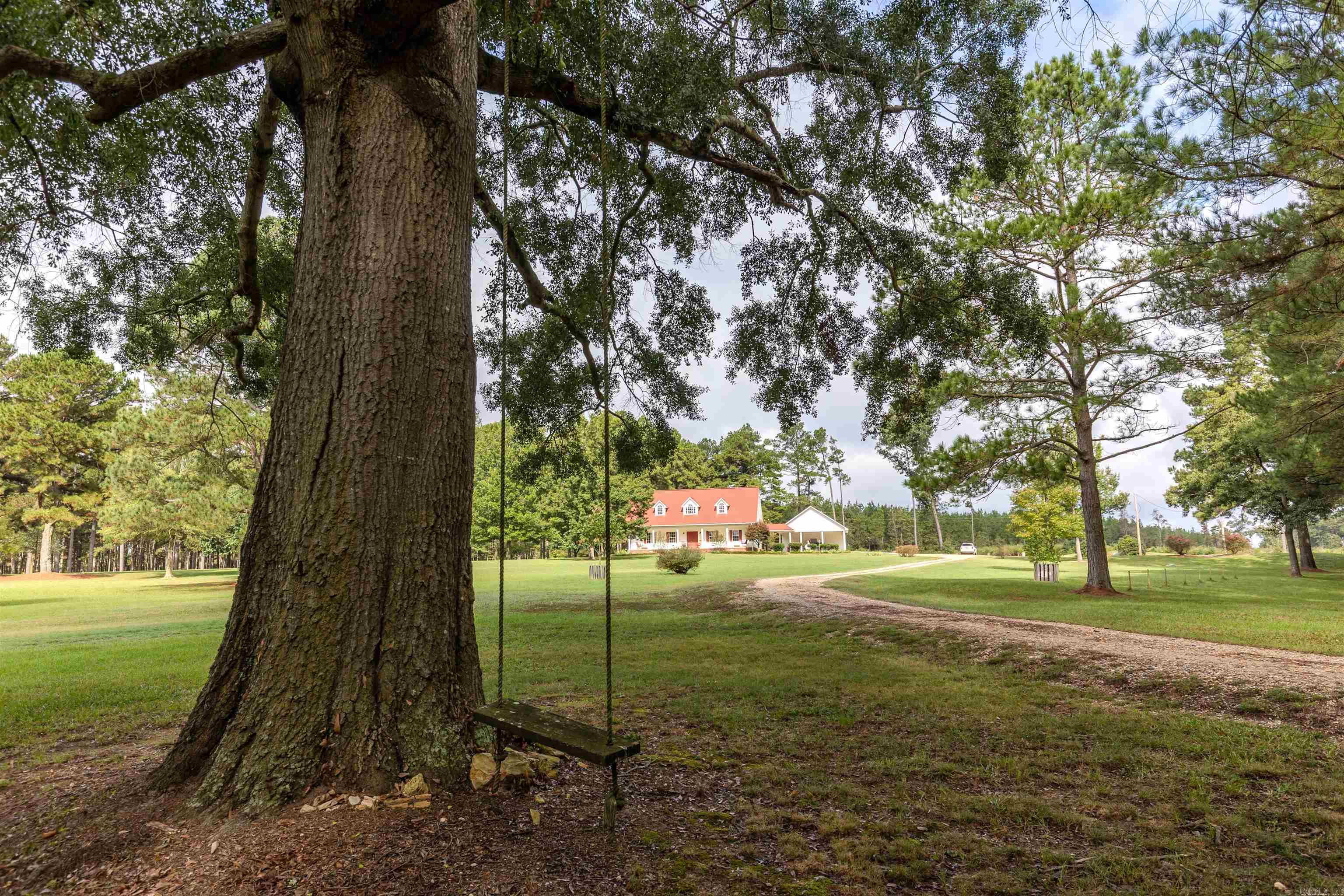 184 N Bradley 14  Banks, AR