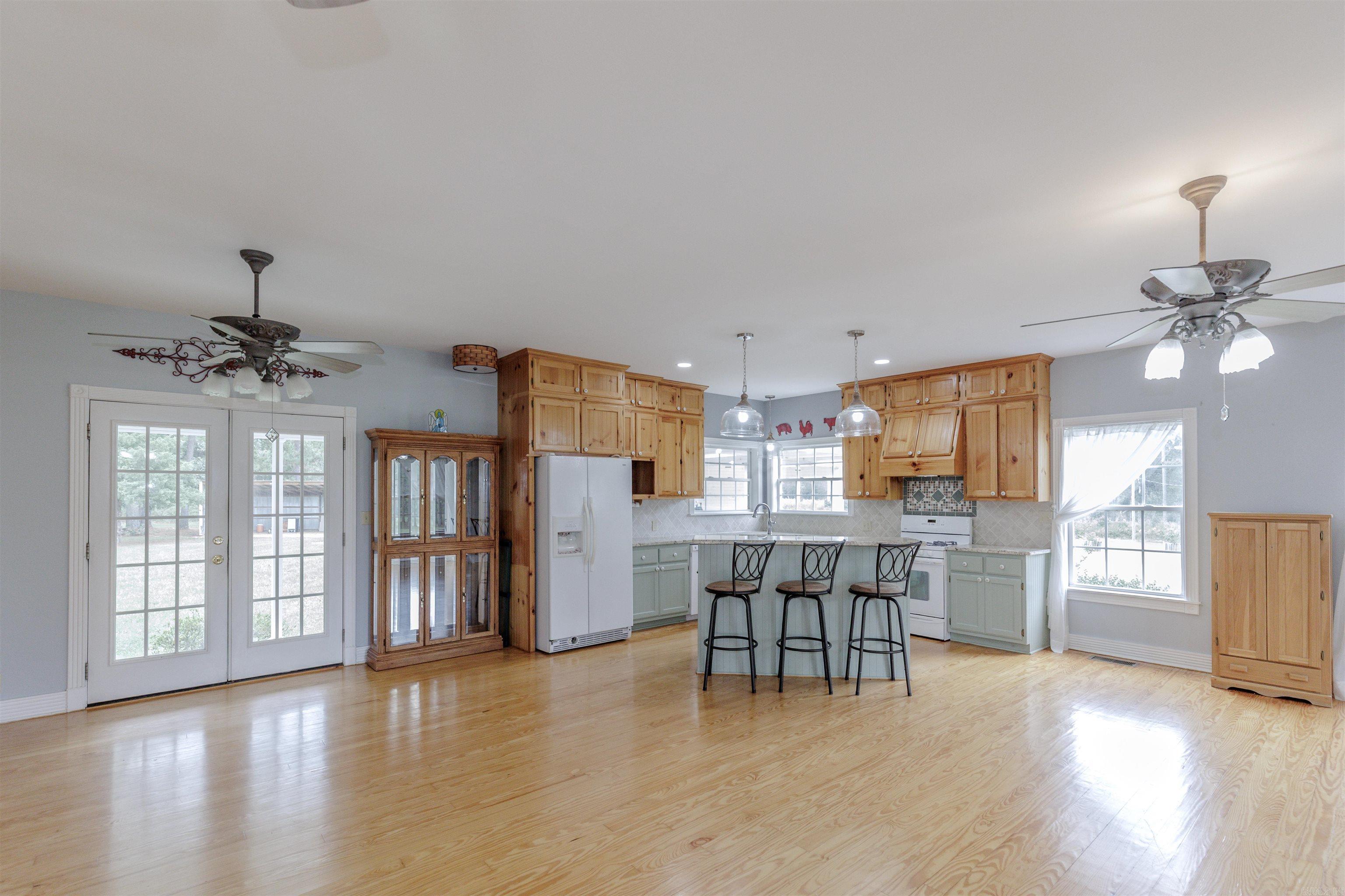 184 N Bradley 14  Banks, AR