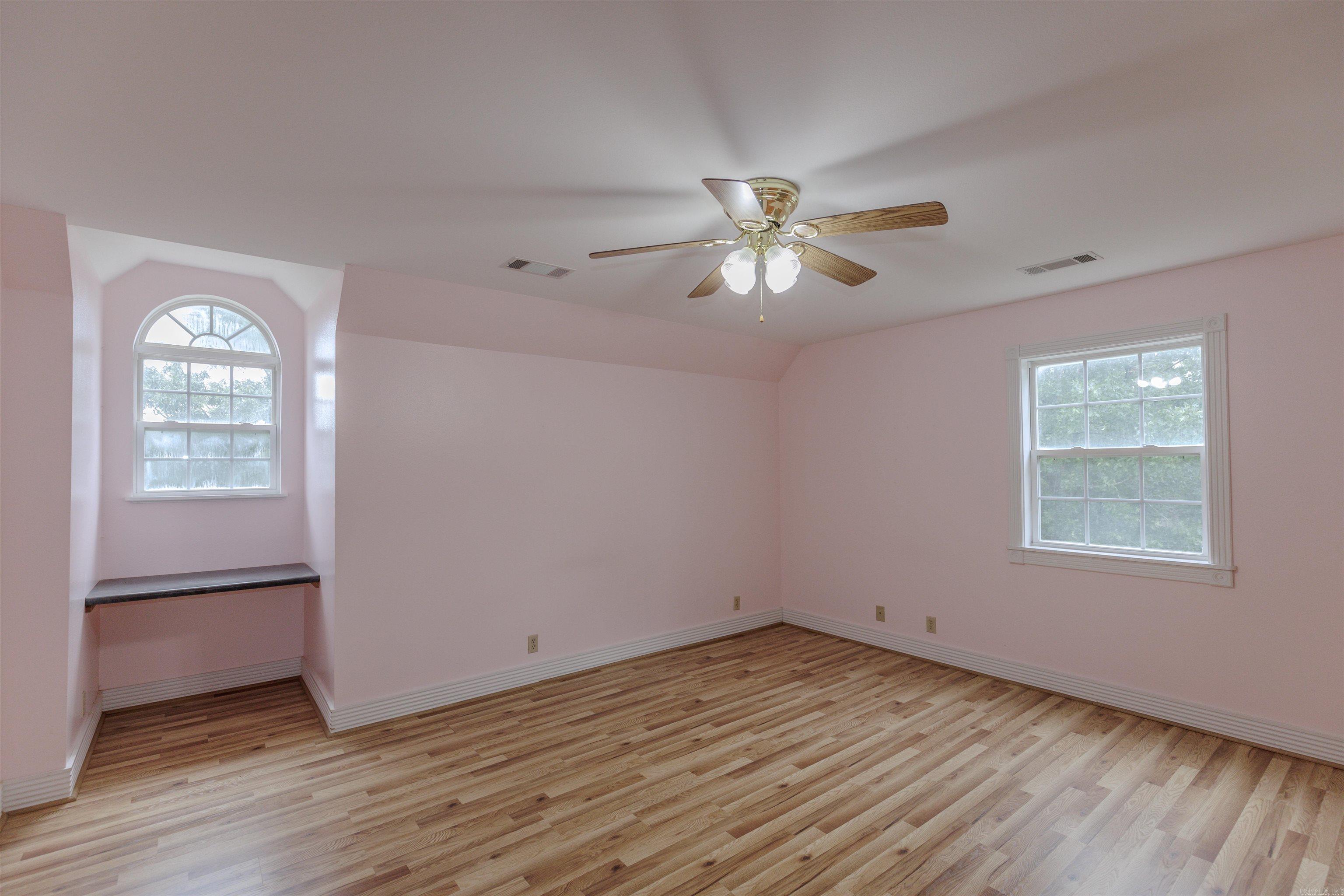 184 N Bradley 14  Banks, AR