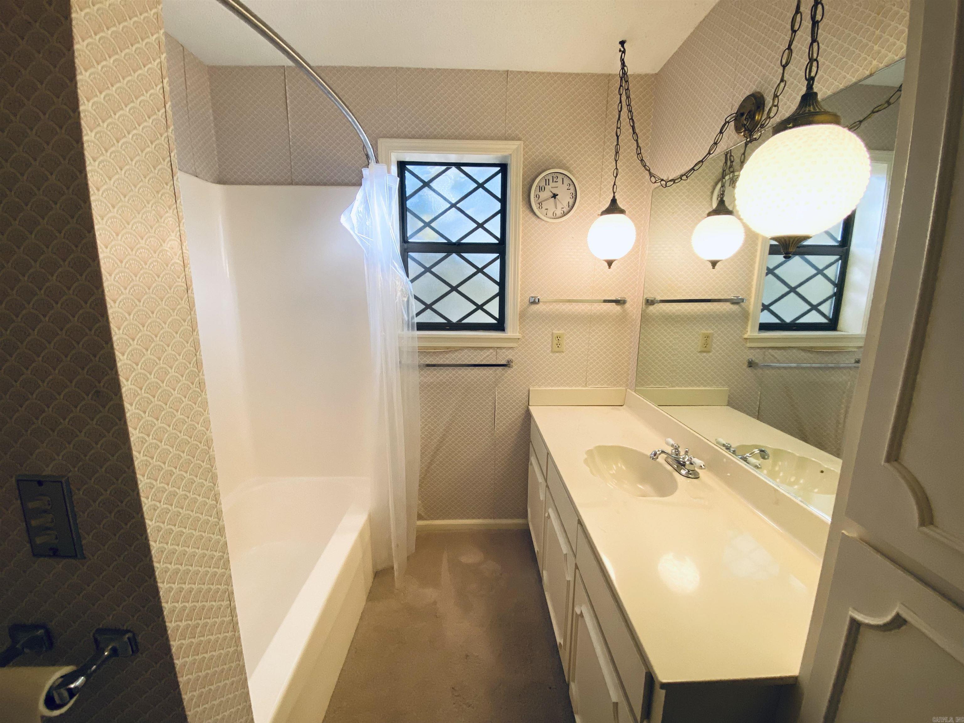 401 Castle Ridge Heights  Fairfield Bay, AR