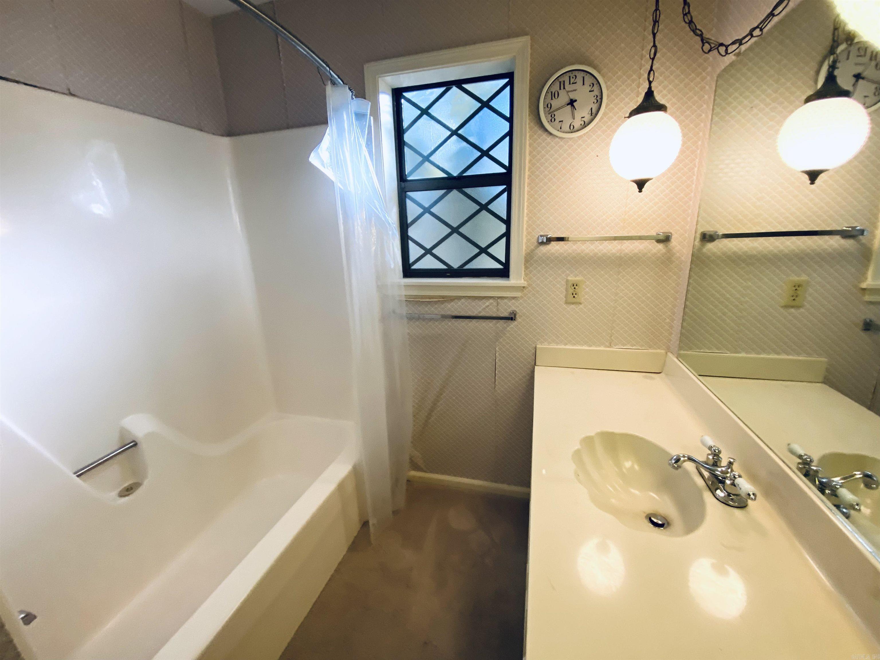 401 Castle Ridge Heights  Fairfield Bay, AR