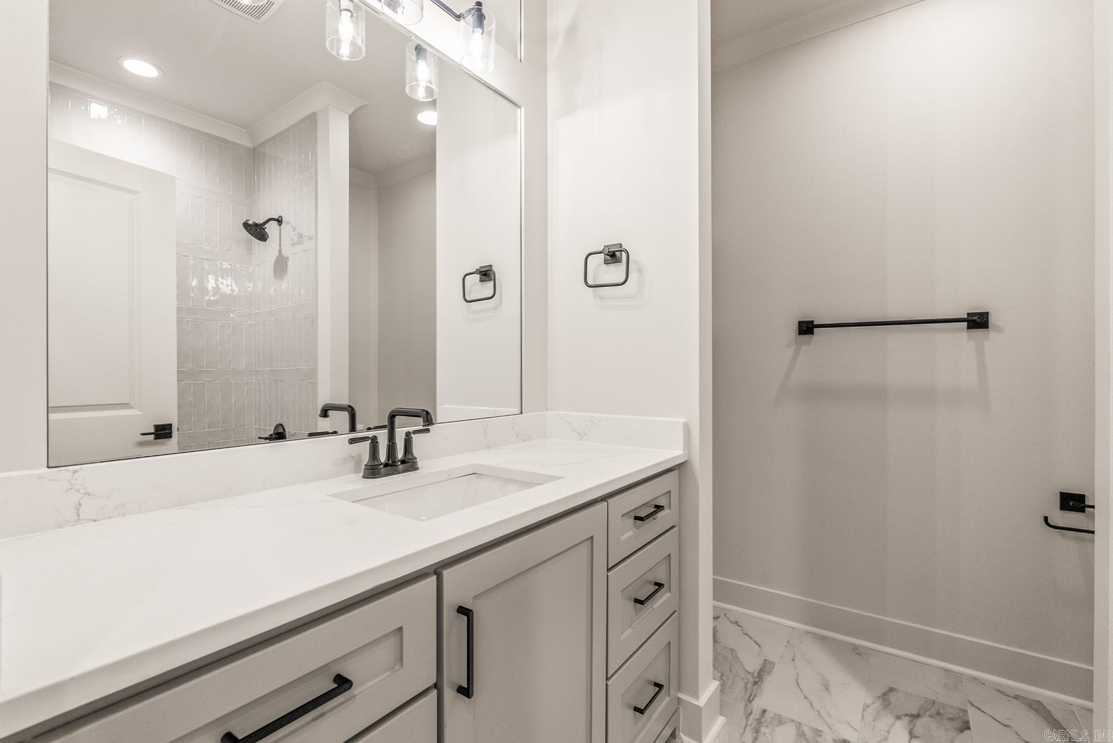 102 Edgewood  Little Rock, AR