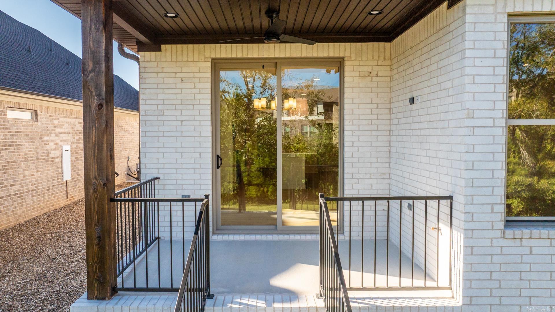 102 Edgewood  Little Rock, AR