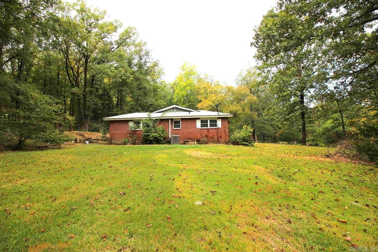 6113 E Highway 270  Mount Ida, AR