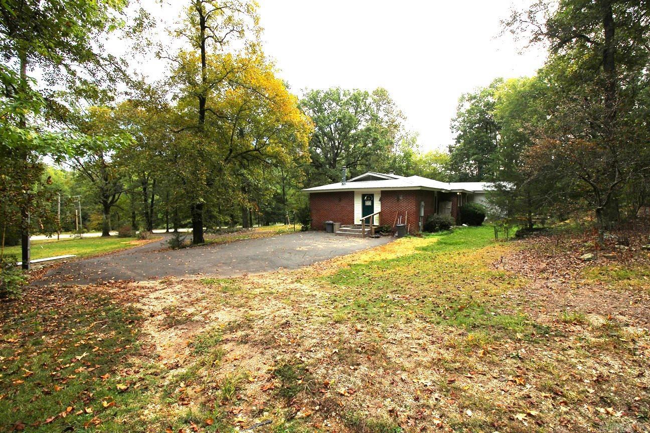 6113 E Highway 270  Mount Ida, AR
