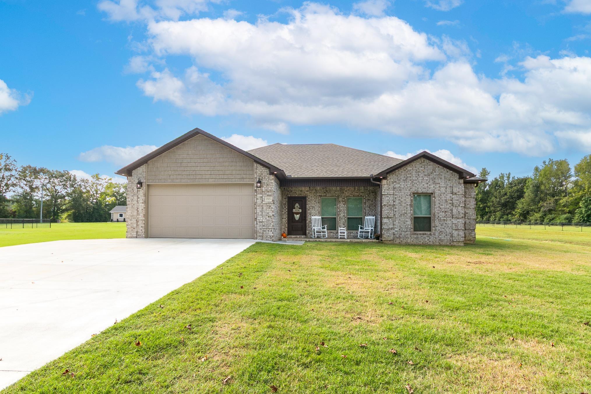 1515 Cocklebur  Ward, AR