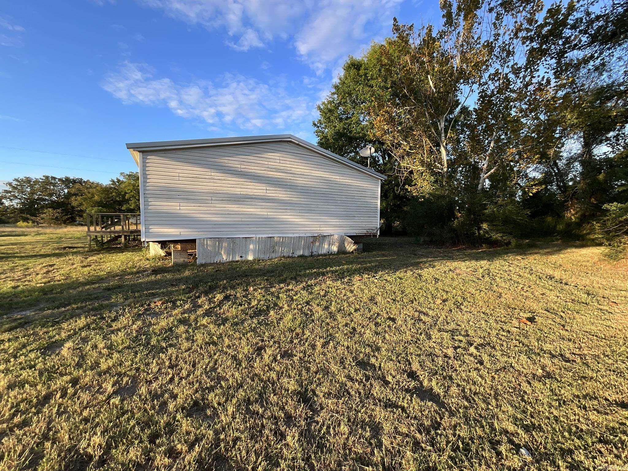 870 County Rd 4201 Box 81 Rt 3 DeKalb, TX, TX