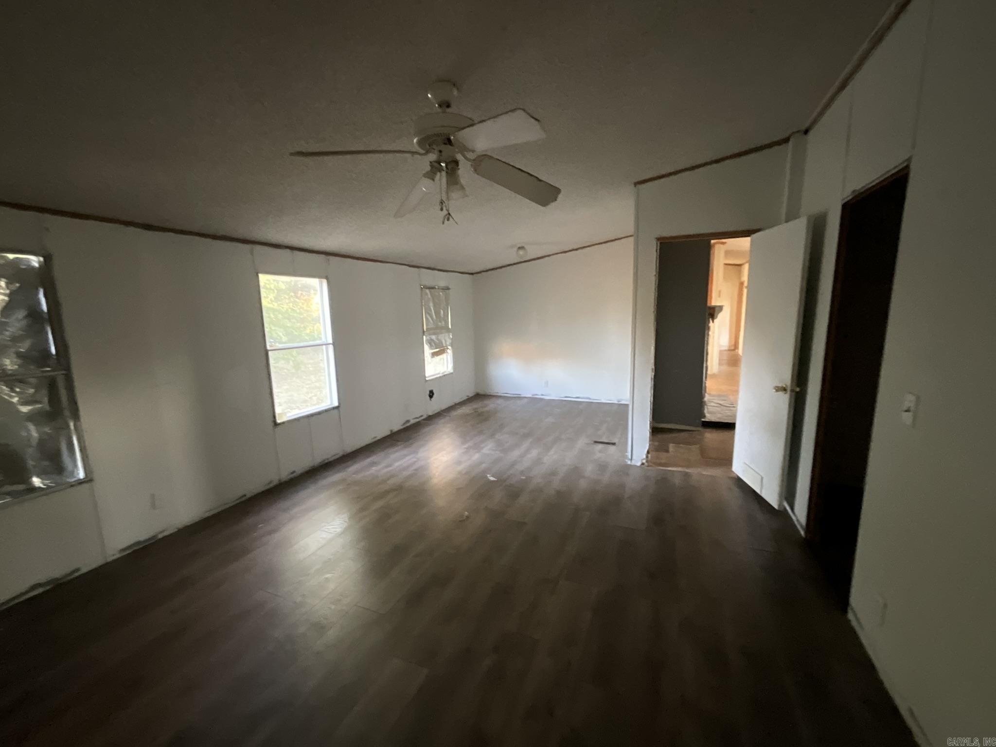 870 County Rd 4201 Box 81 Rt 3 DeKalb, TX, TX