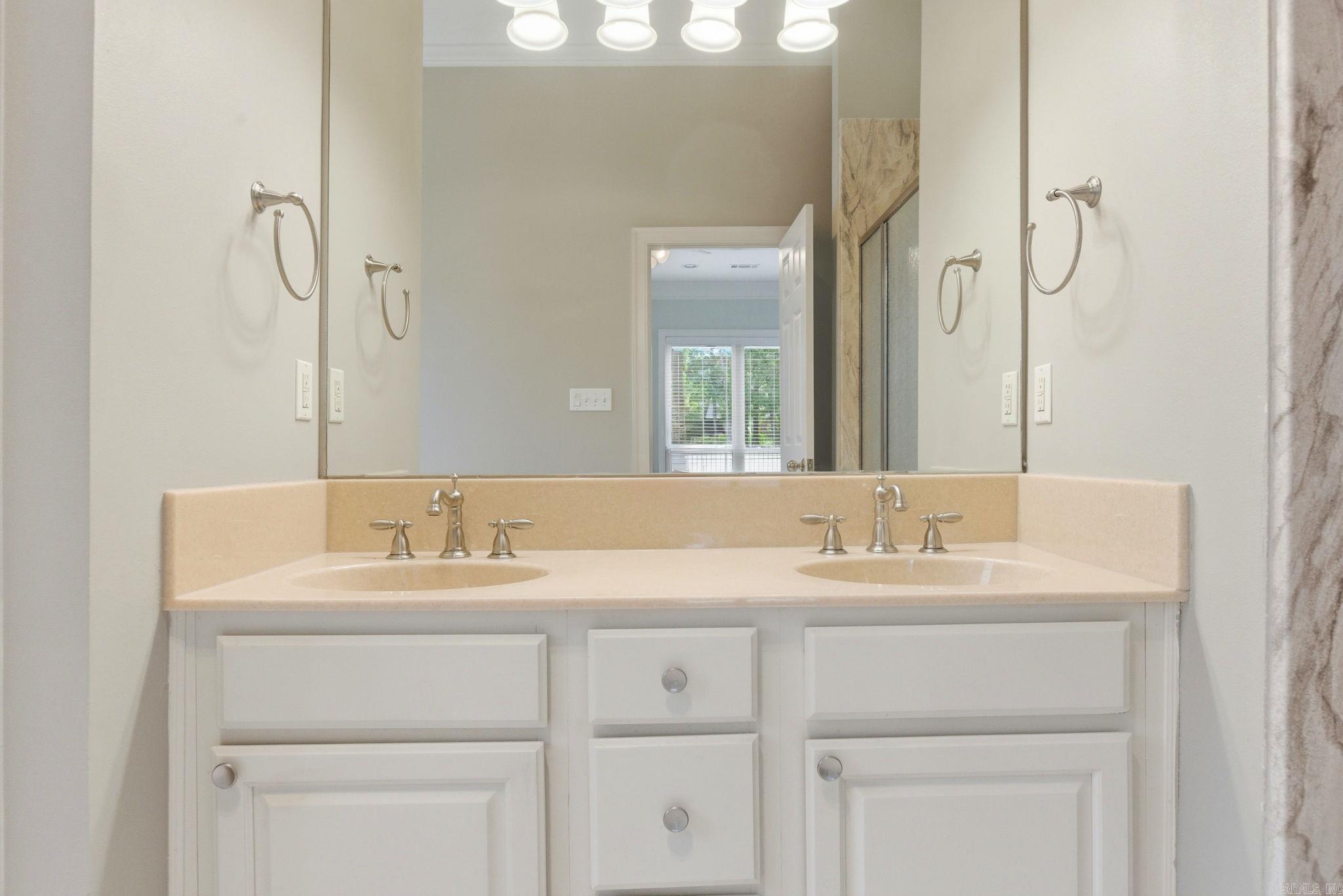 107 Nemours  Maumelle, AR