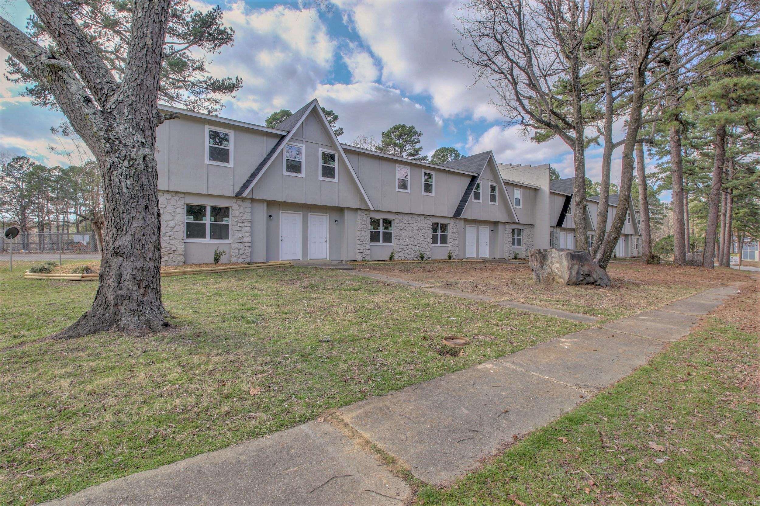 1900 Labette Manor  Little Rock, AR