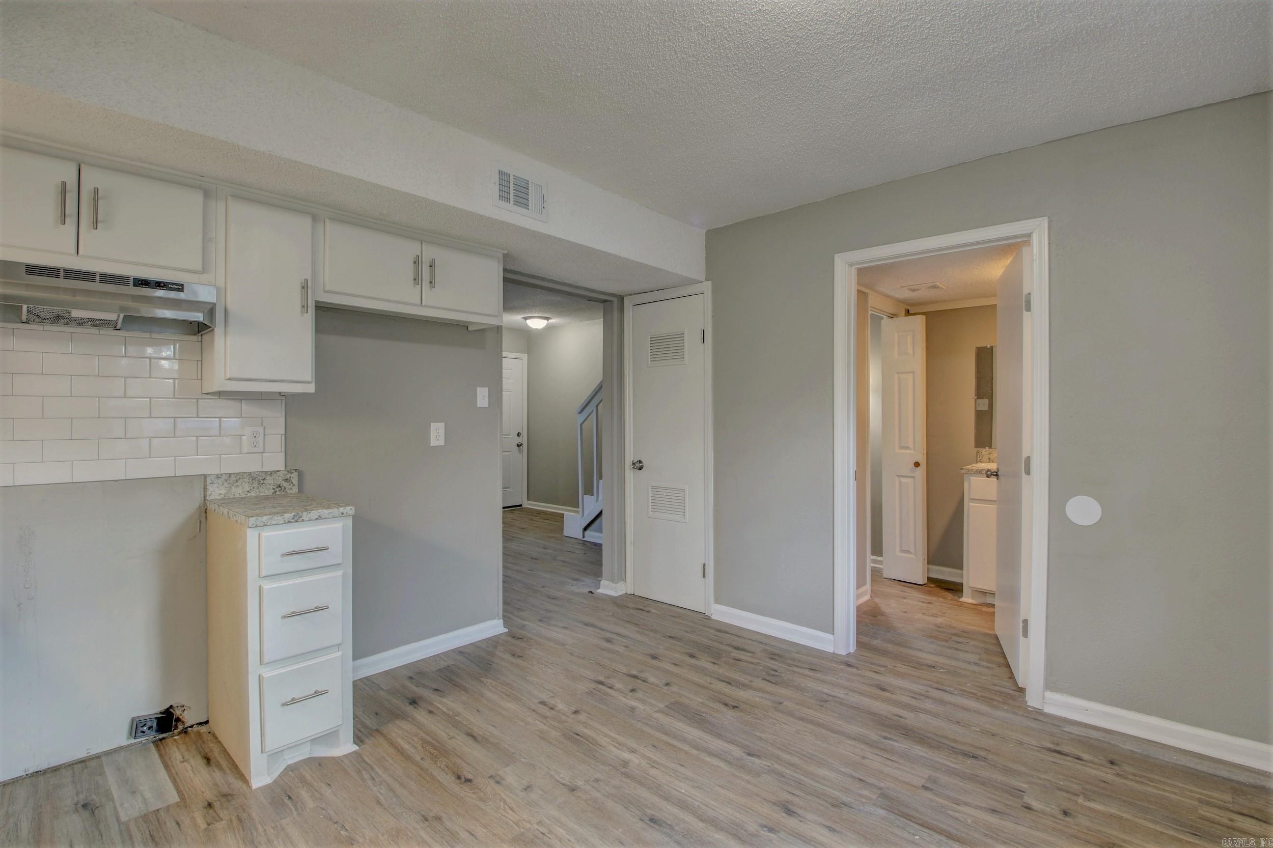 1900 Labette Manor  Little Rock, AR