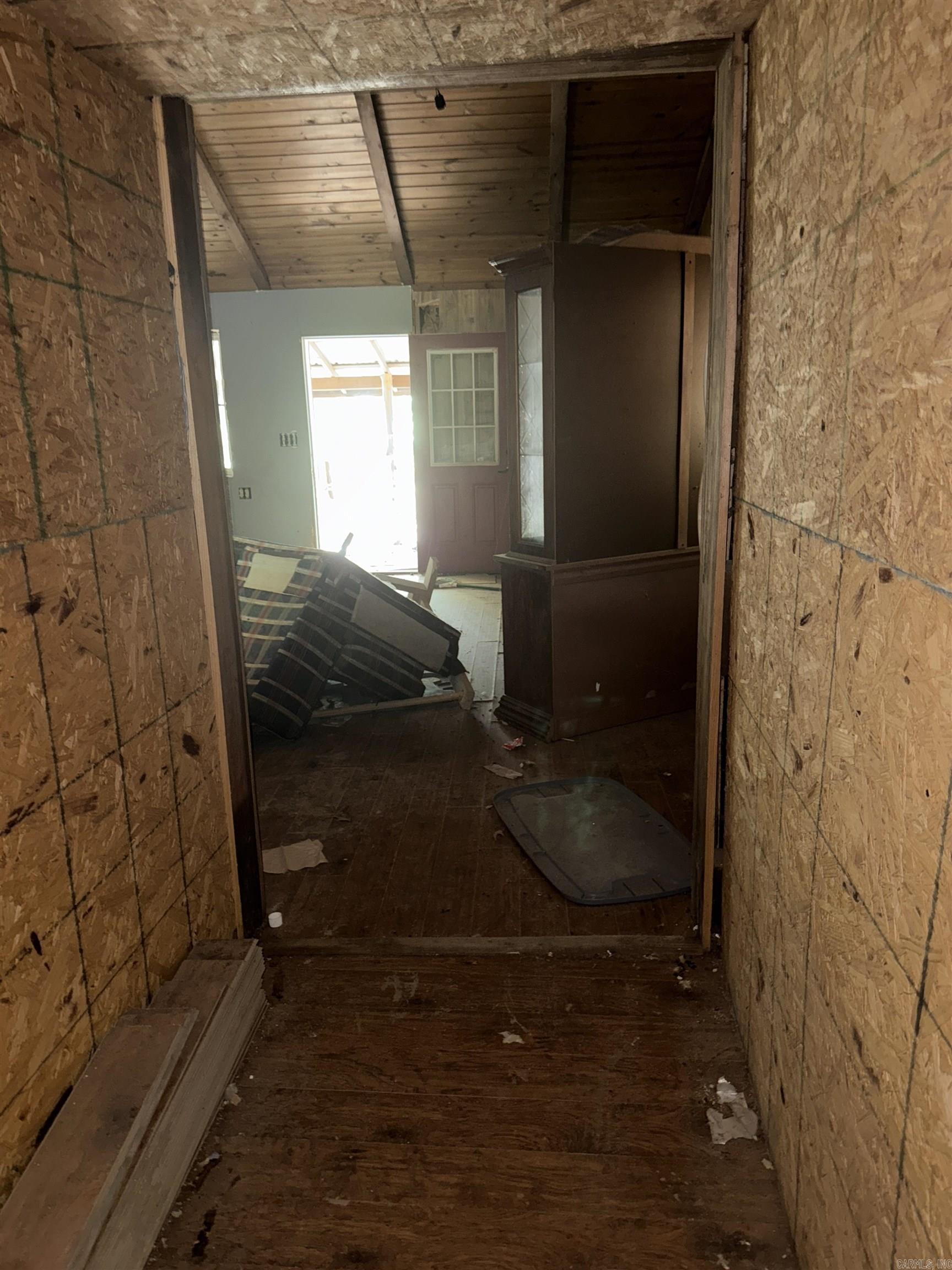 21 Moon Dance  Mount Ida, AR