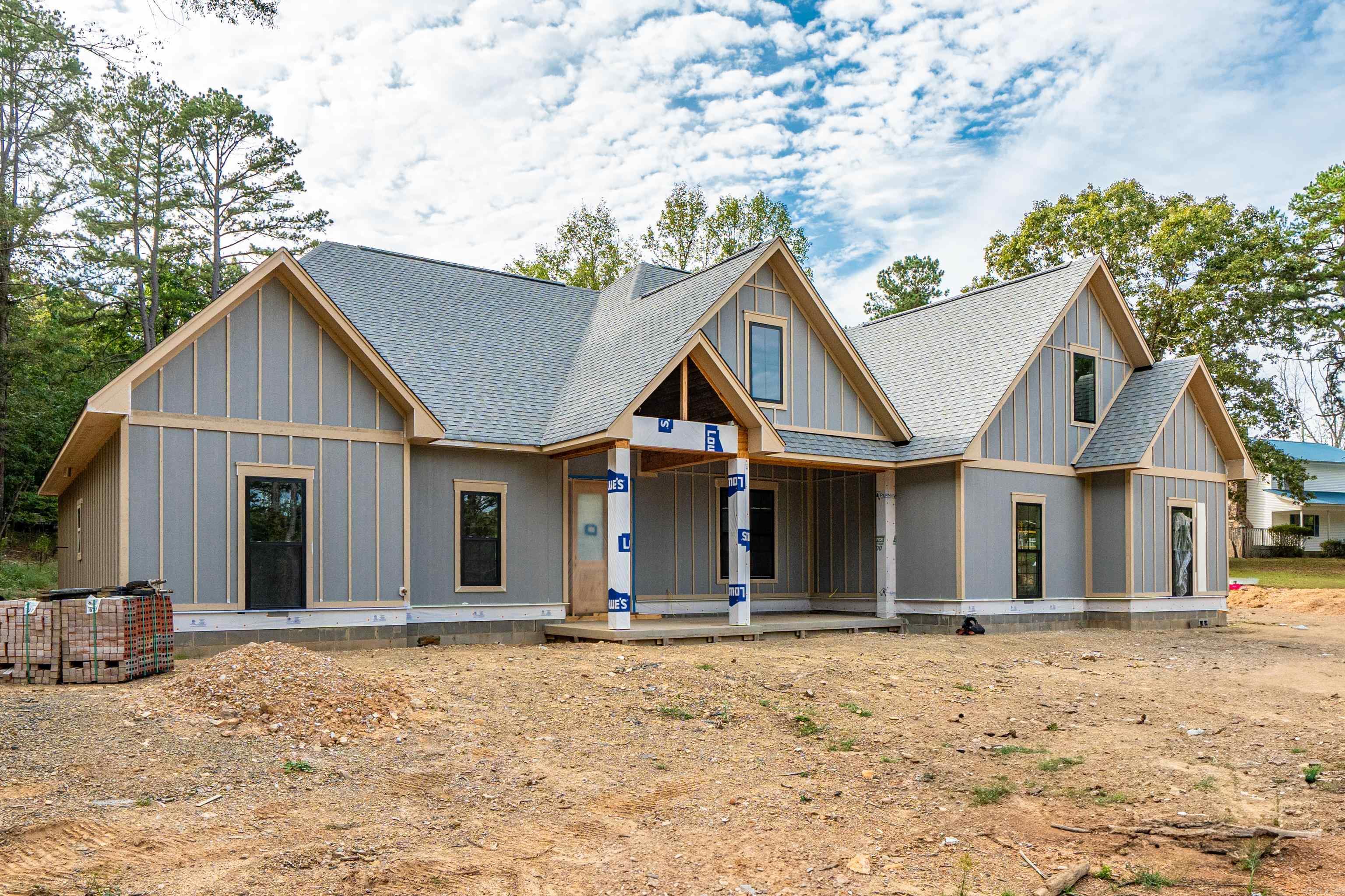 271 Frontier  Hot Springs, AR