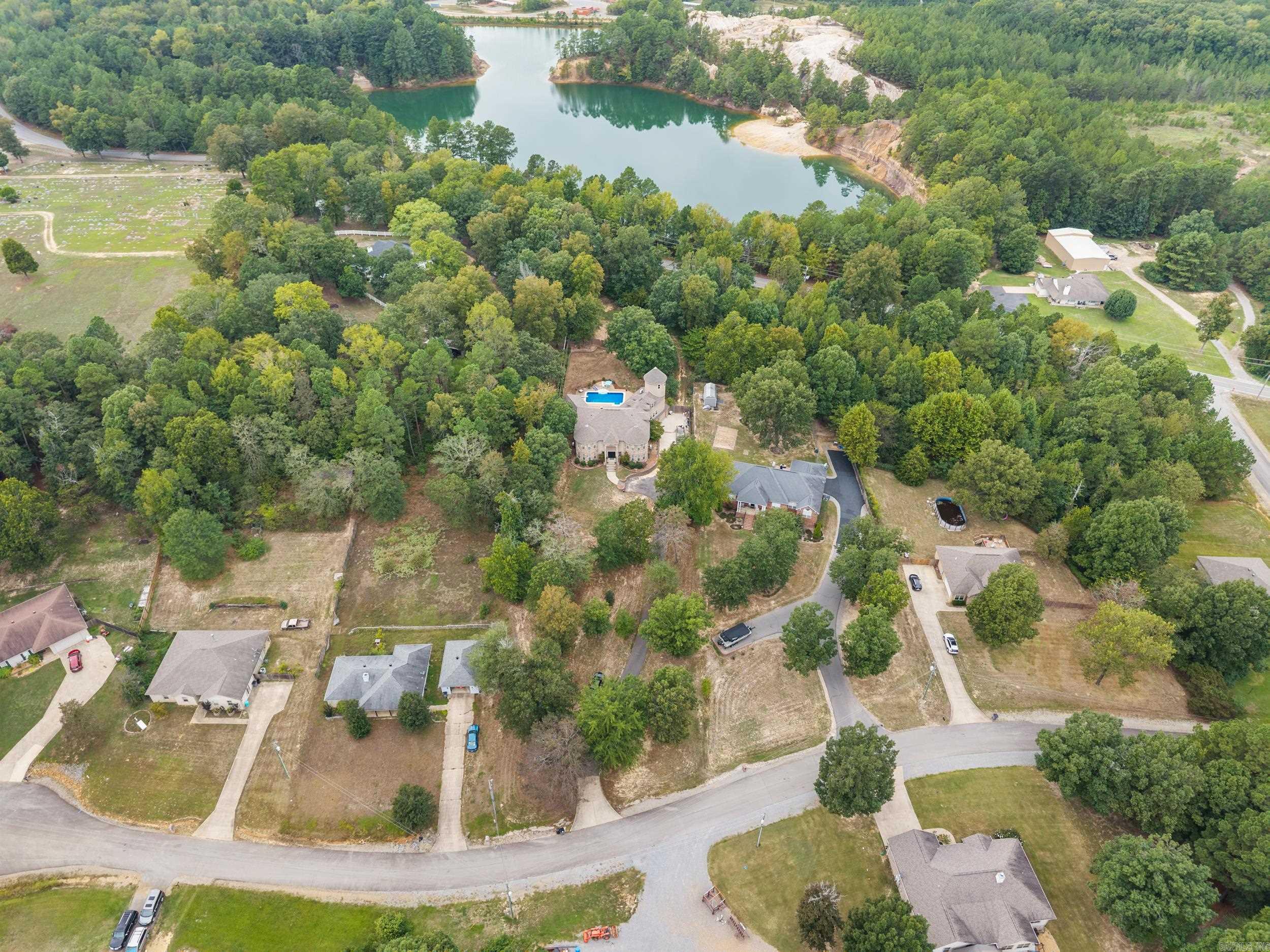 1045 Scarlett  Bauxite, AR